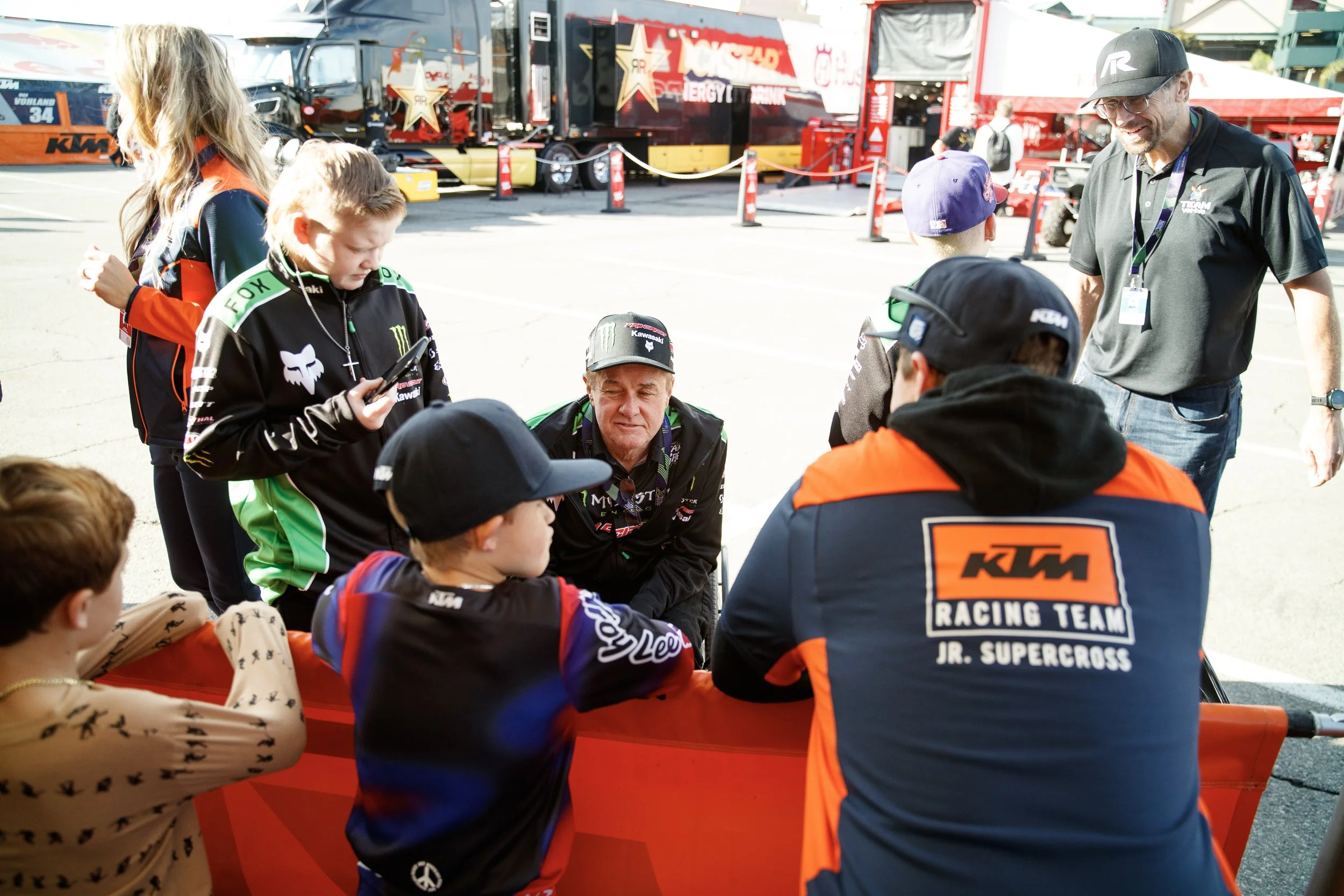 1_7_CaseyCurrie_SupercrossJrs_AnaheimCa_NoCrop_010.jpg