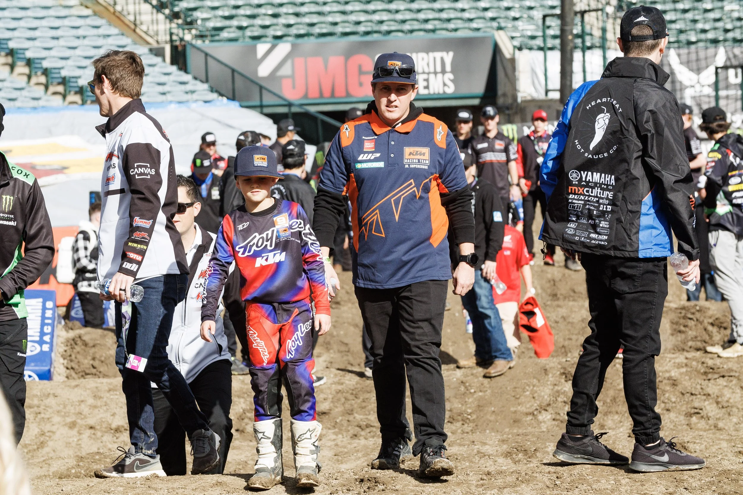 1_7_CaseyCurrie_SupercrossJrs_AnaheimCa_NoCrop_029.jpg