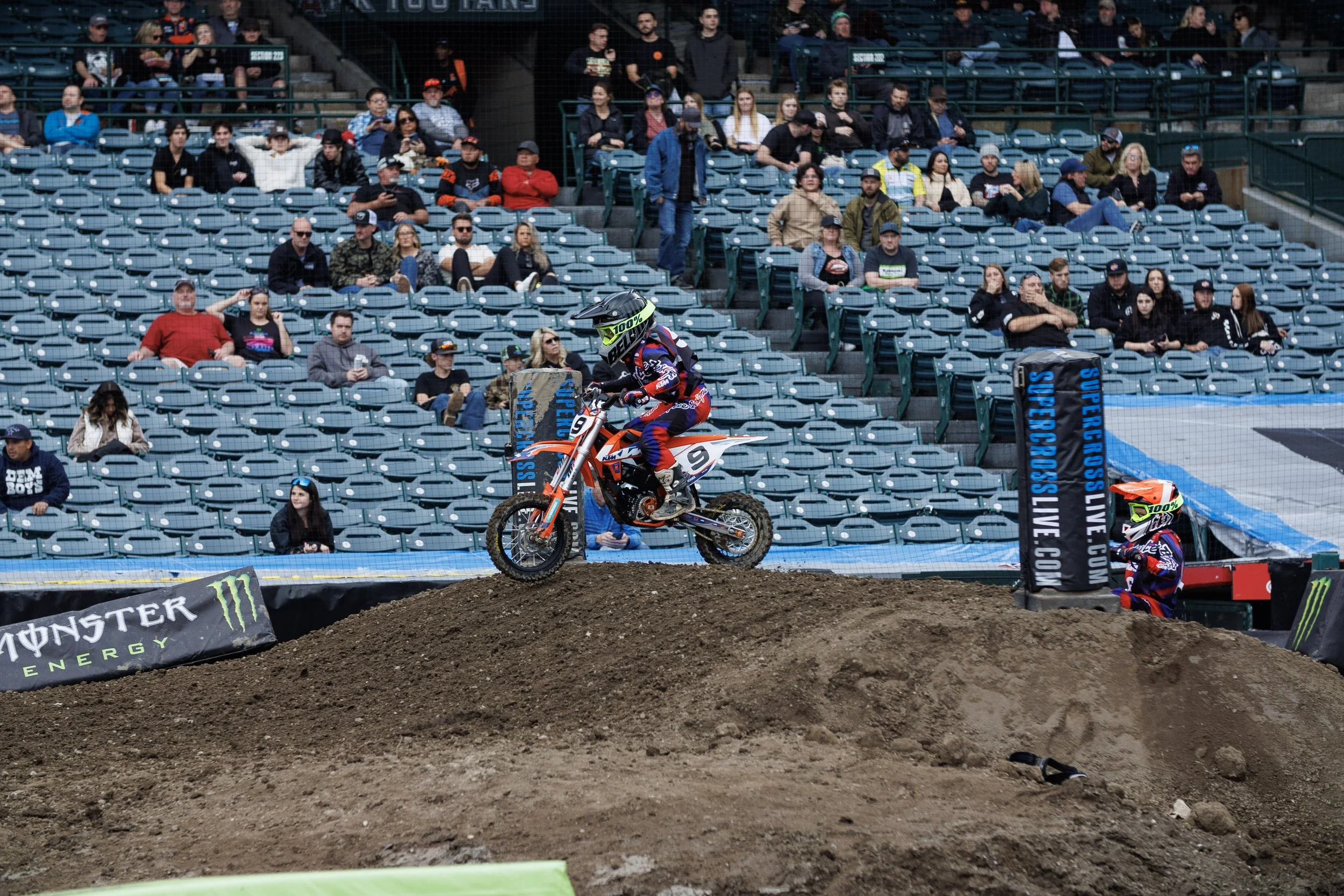 1_7_CaseyCurrie_SupercrossJrs_AnaheimCa_NoCrop_060.jpg