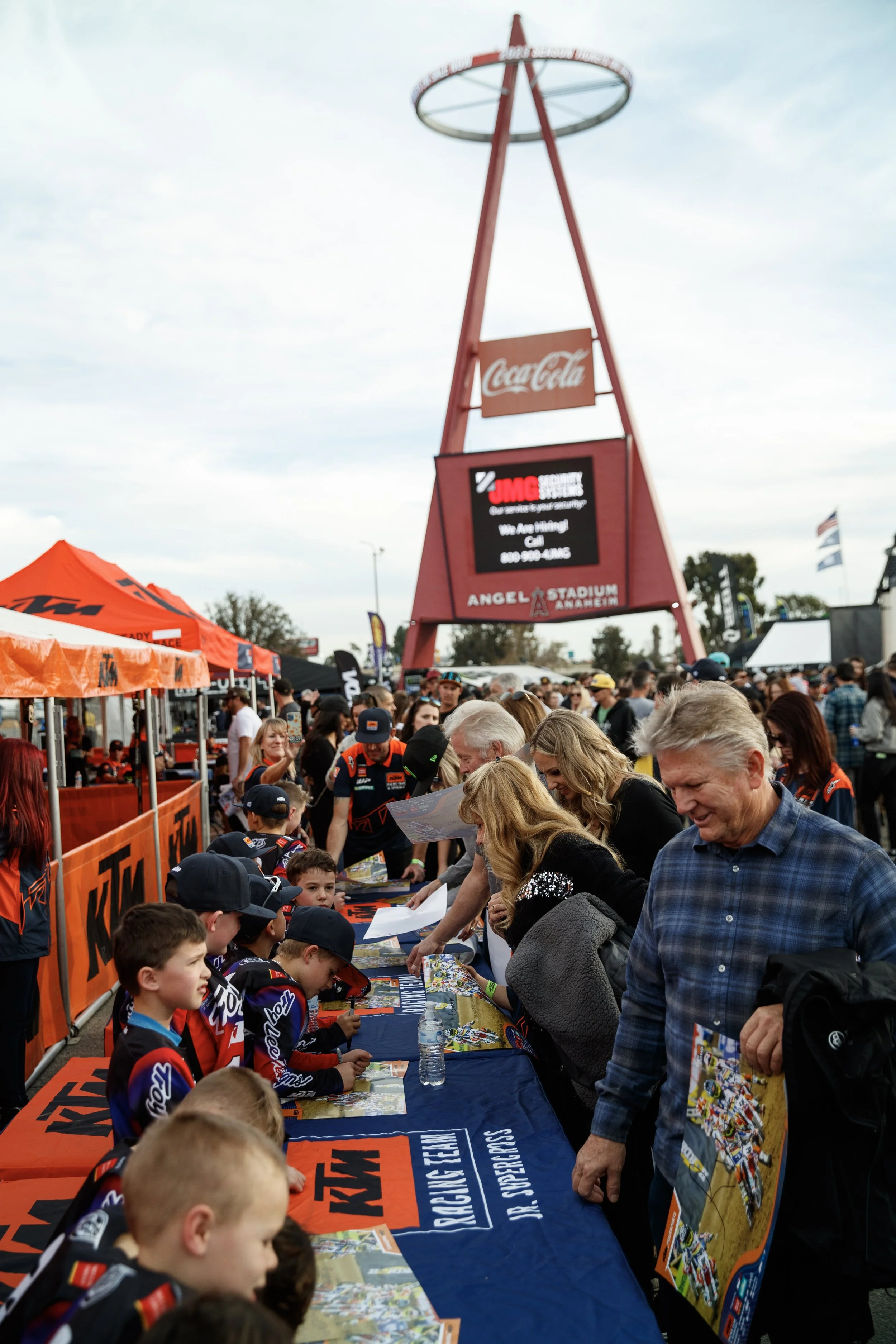 1_7_CaseyCurrie_SupercrossJrs_AnaheimCa_NoCrop_066.jpg