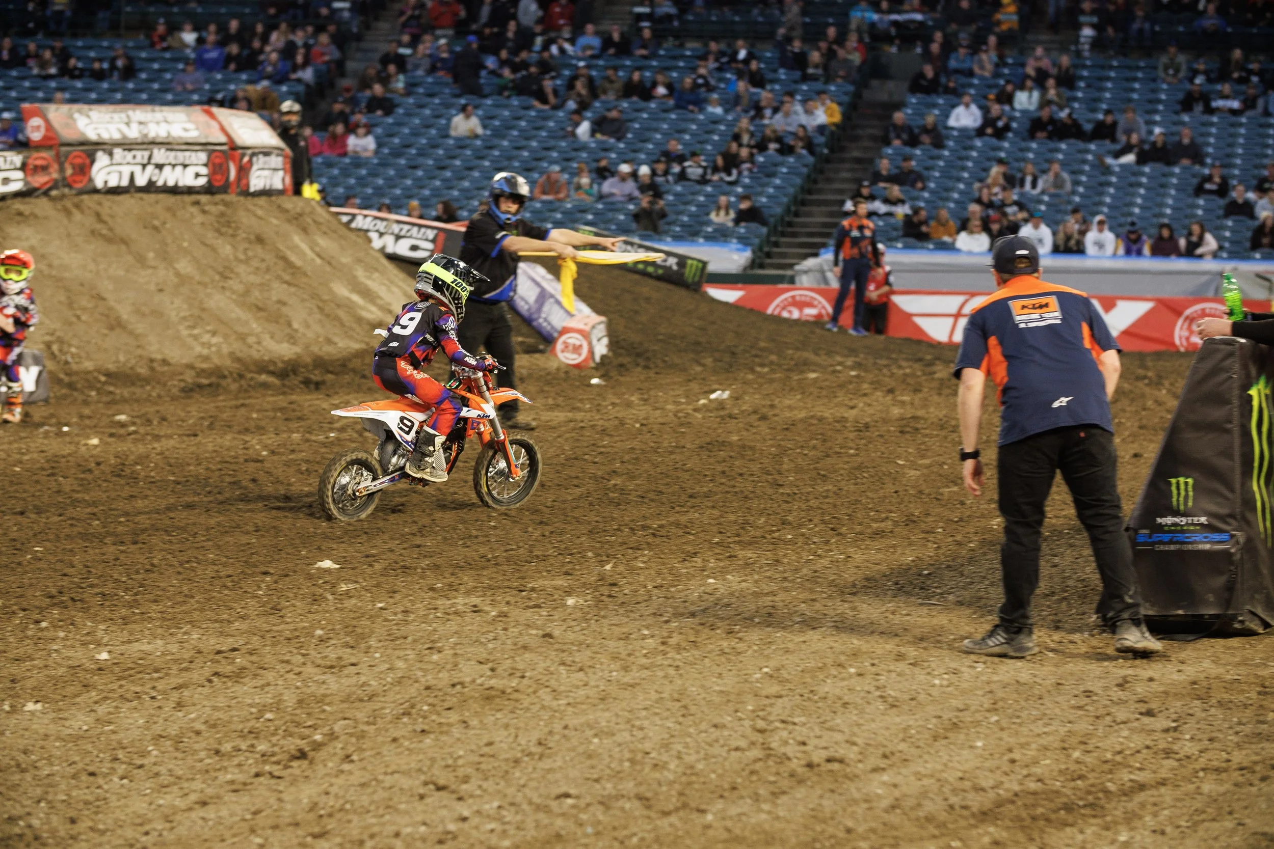 1_7_CaseyCurrie_SupercrossJrs_AnaheimCa_NoCrop_078.jpg