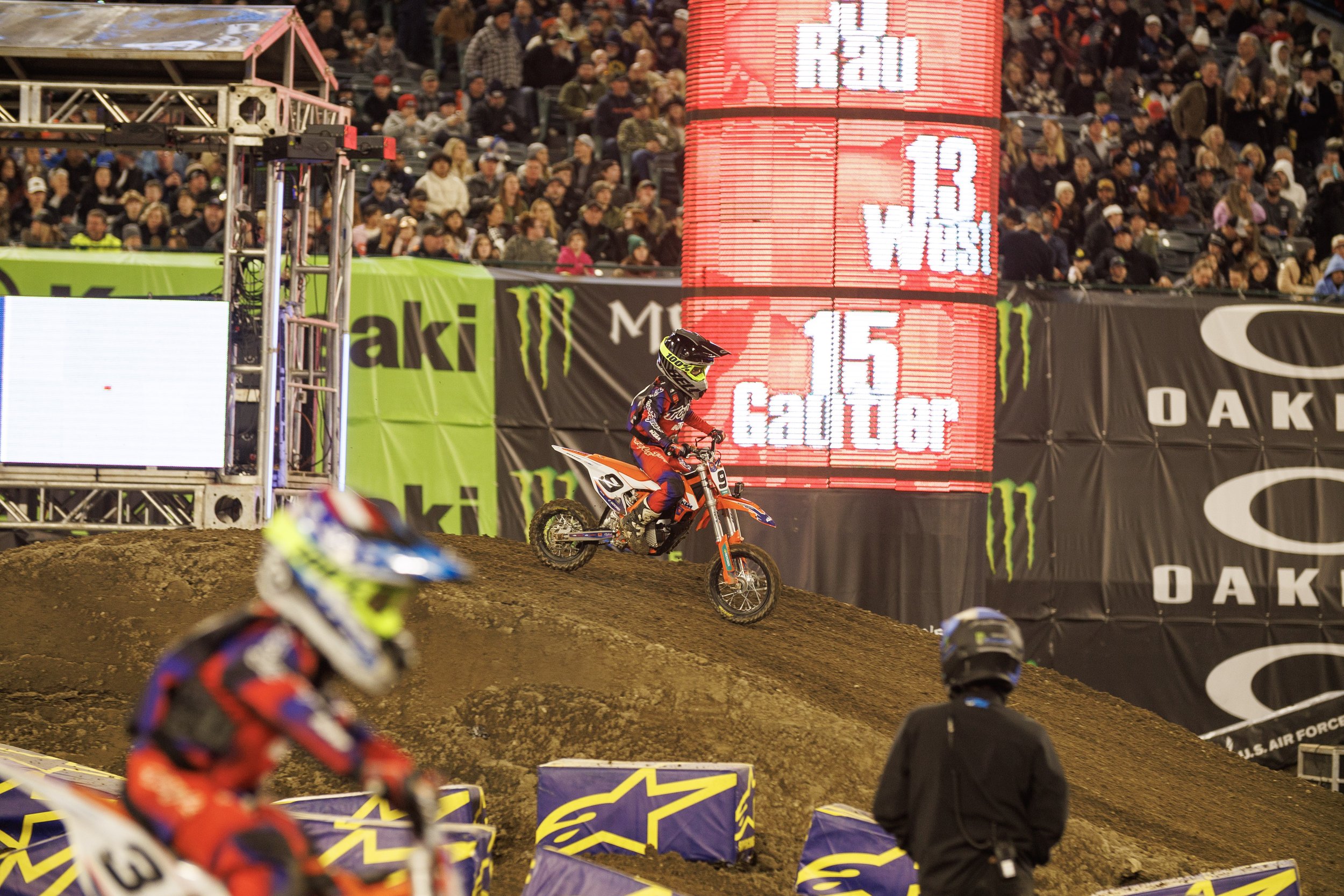 1_7_CaseyCurrie_SupercrossJrs_AnaheimCa_NoCrop_096.jpg