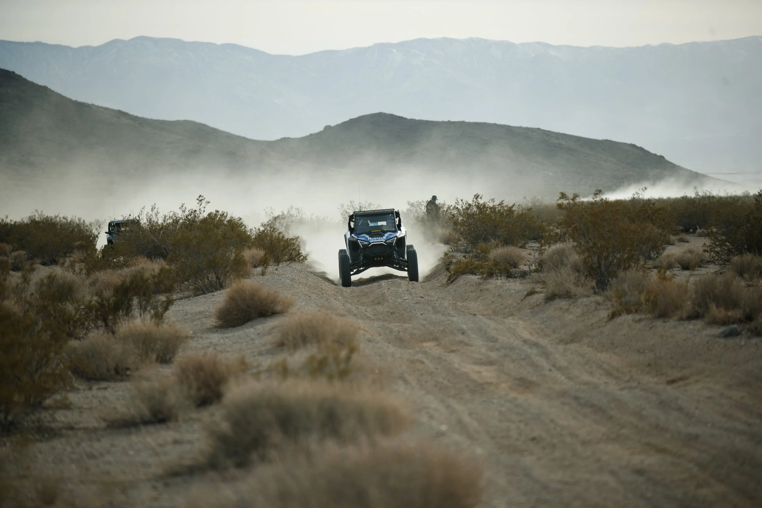 2_2_CaseyCurrie_KingOfHammers_JohnsonValleyCa_Day1_DesertPreRunning_PolarisRZRProR_NoCrop_002.jpg