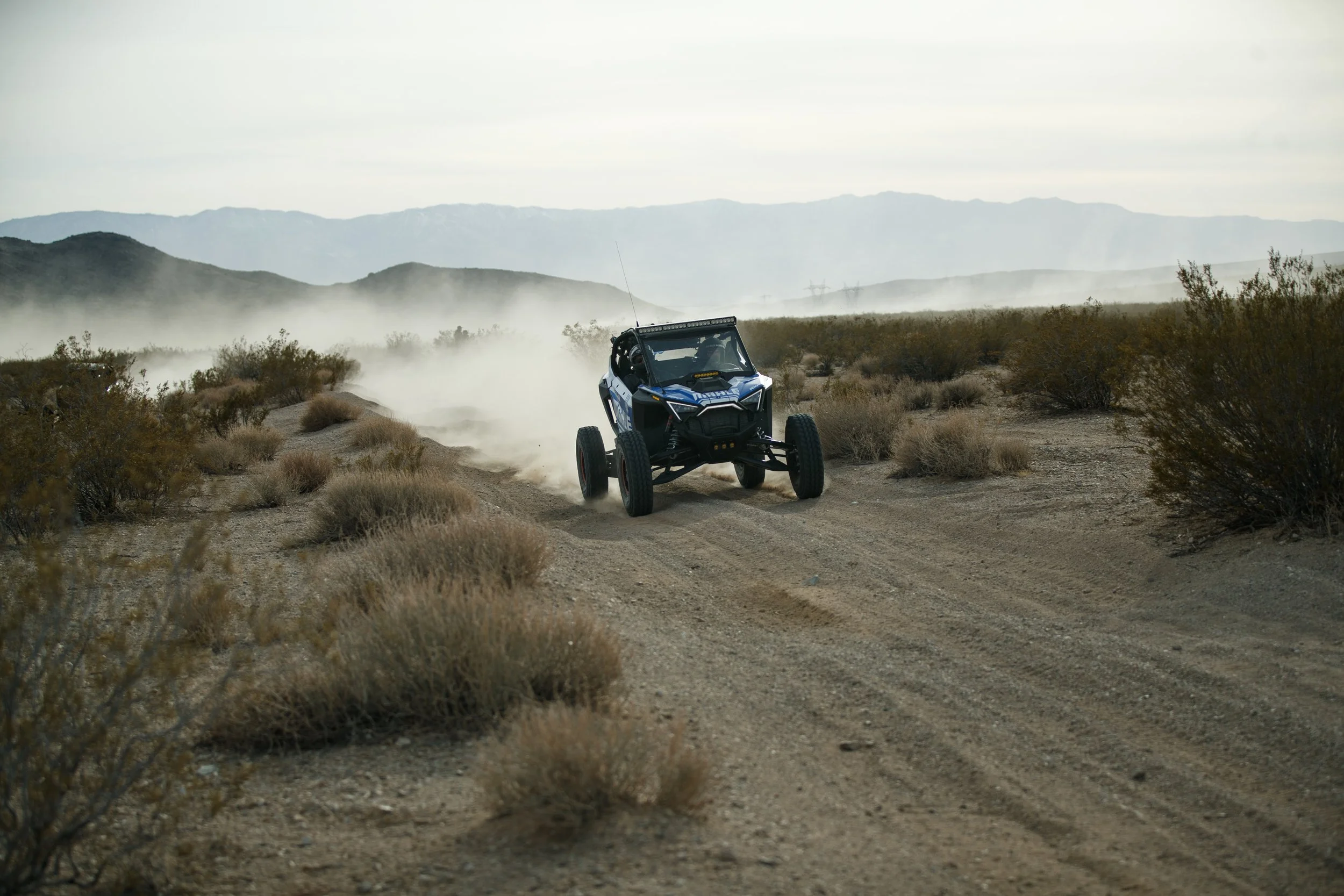 2_2_CaseyCurrie_KingOfHammers_JohnsonValleyCa_Day1_DesertPreRunning_PolarisRZRProR_NoCrop_003.jpg