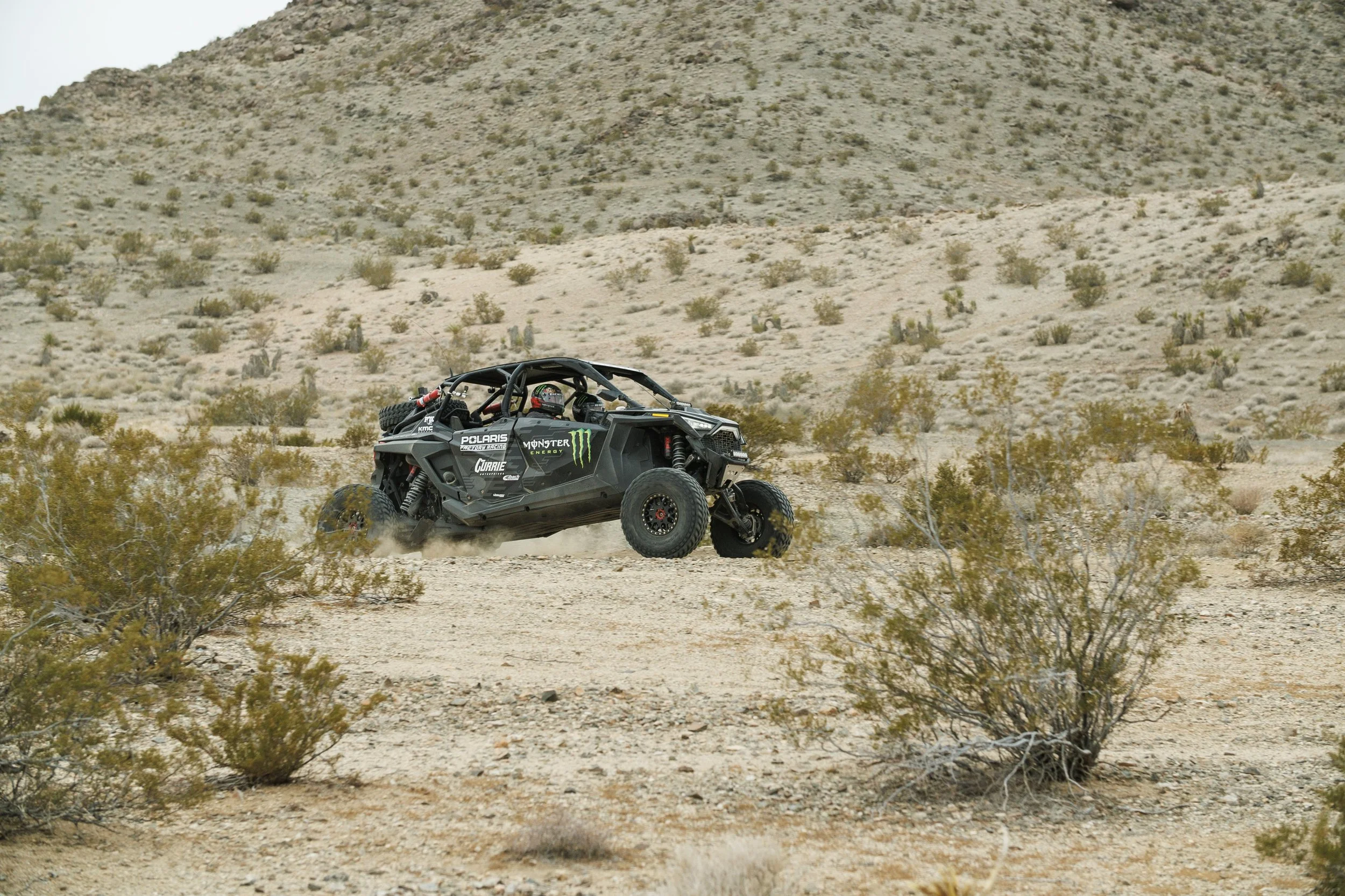 2_3_CaseyCurrie_KingOfHammers_JohnsonValleyCa_Day2_DesertPreRunning_PolarisRZRProR4Seater_NoCrop_001.jpg