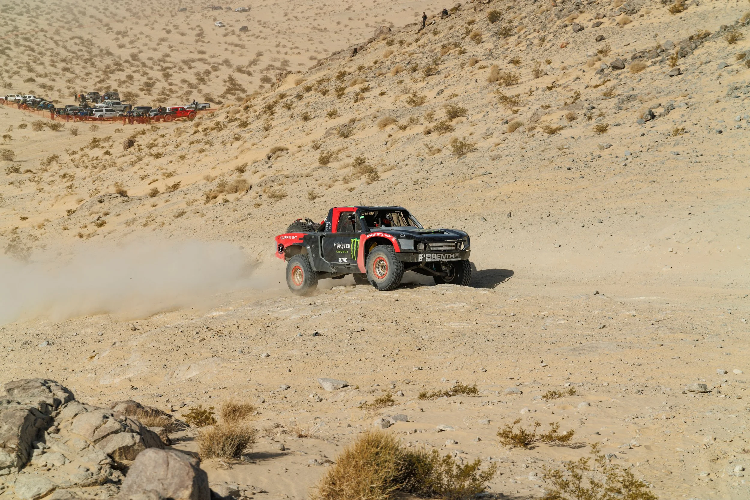 2_4_CaseyCurrie_KingofHammers_JohnsonValleyCa_Day3_DesertQualifying_TrophyTruck_NoCrop_009.jpg