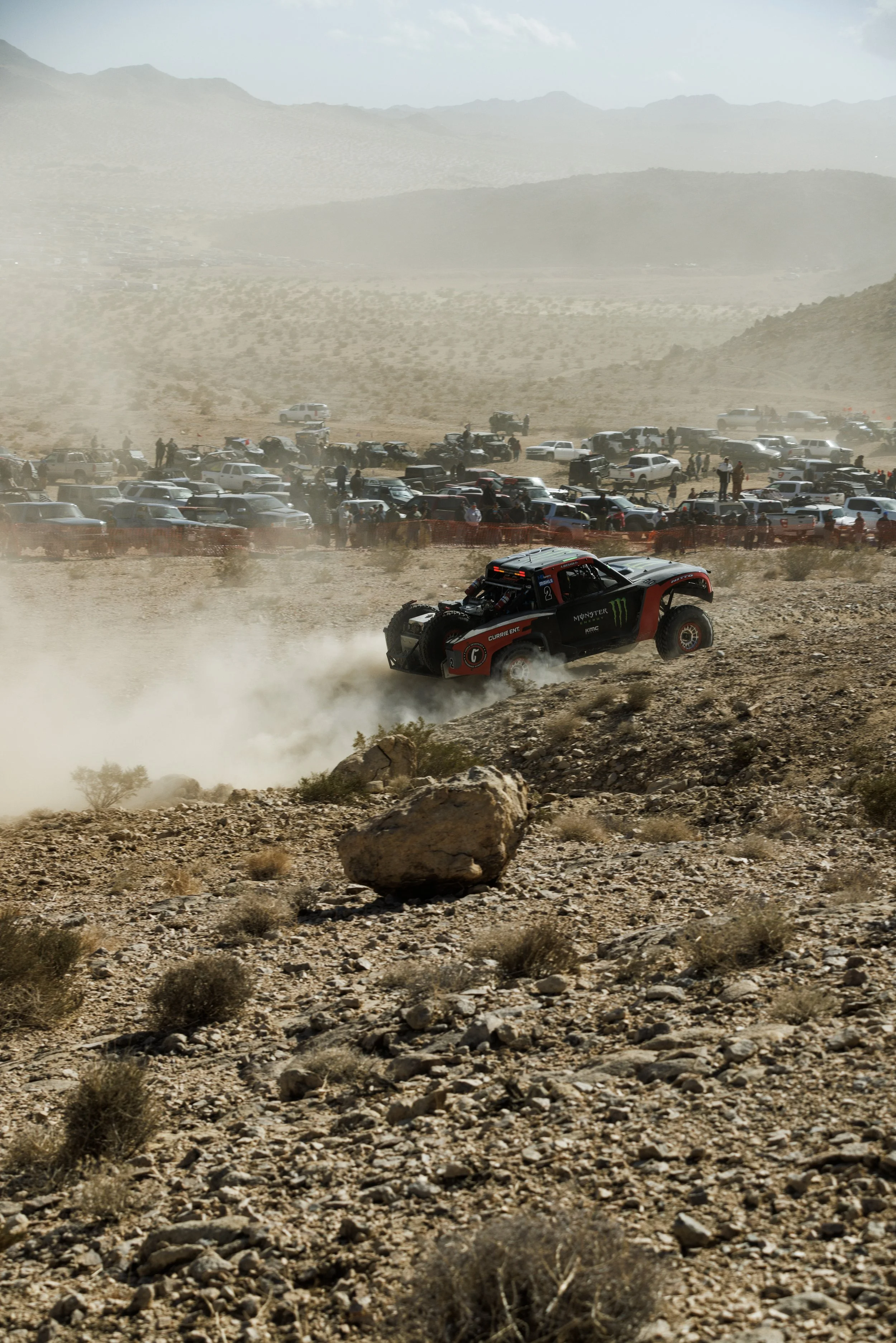 2_5_CaseyCurrie_KingofHammers_JohnsonValleyCa_Day4_DesertRace_TrophyTruck_NoCrop_016.jpg