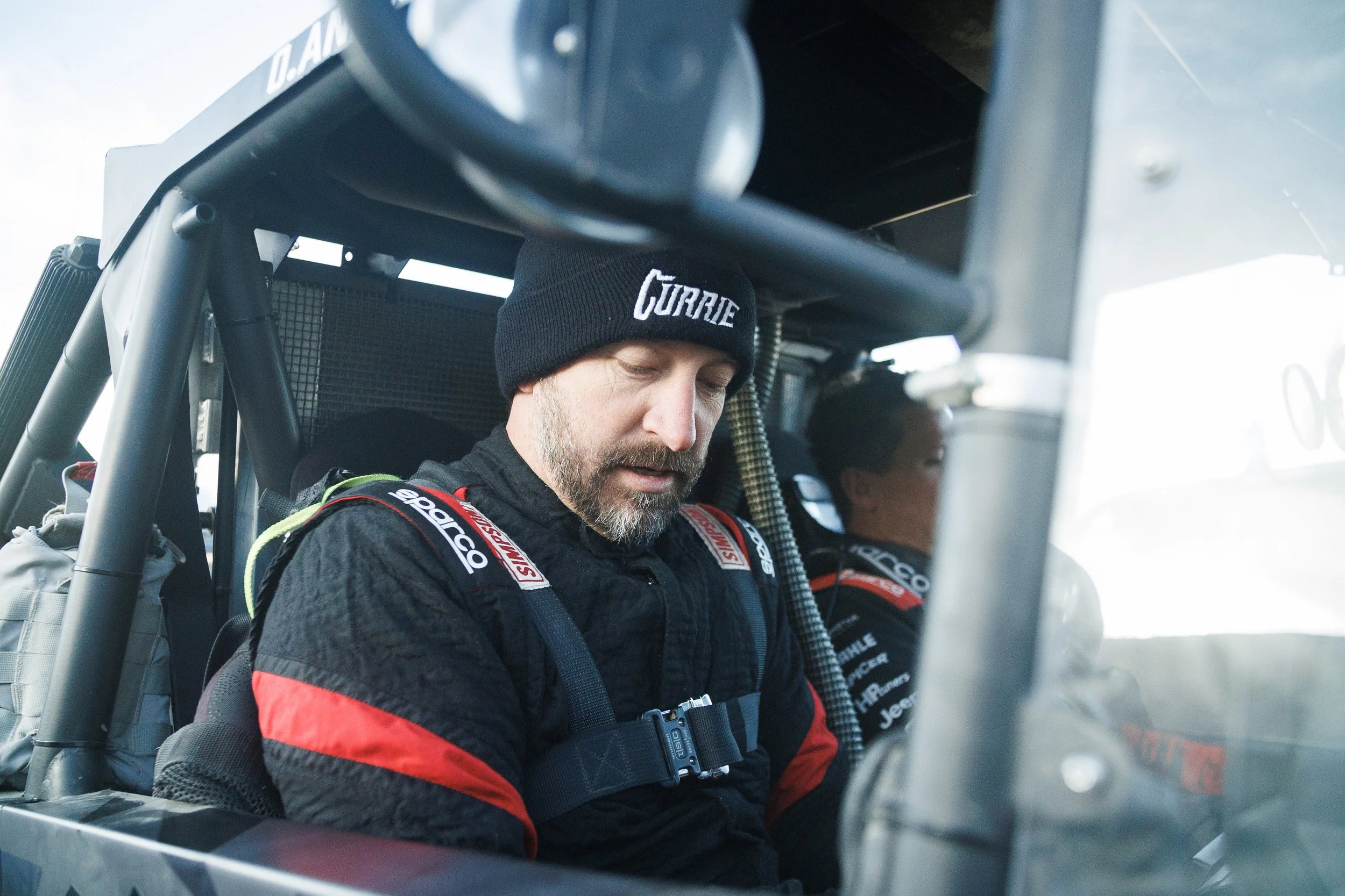 2_8_CaseyCurrie_KingofHammers_JohnsonValleyCa_Day7_Ultra4Qualifying_TrophyJeep_NoCrop_003.jpg