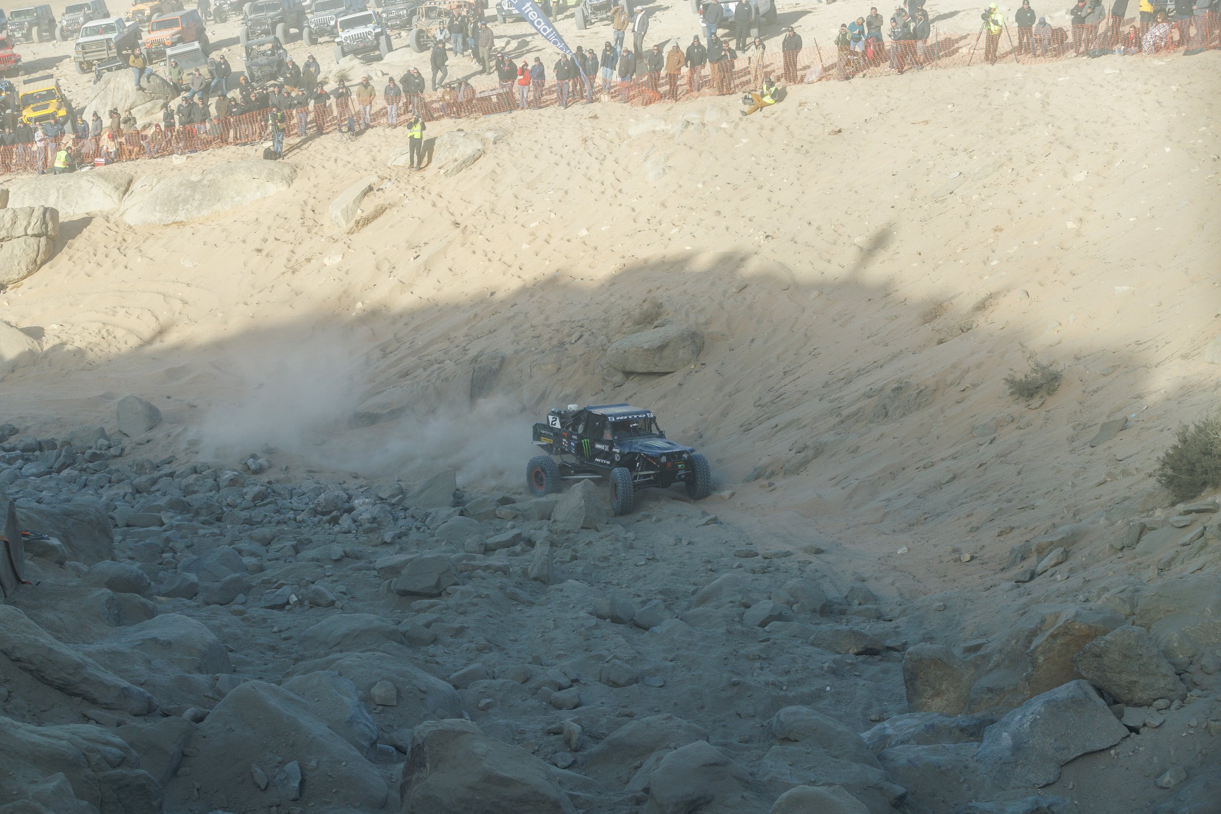 2_8_CaseyCurrie_KingofHammers_JohnsonValleyCa_Day7_Ultra4Qualifying_TrophyJeep_NoCrop_007.jpg