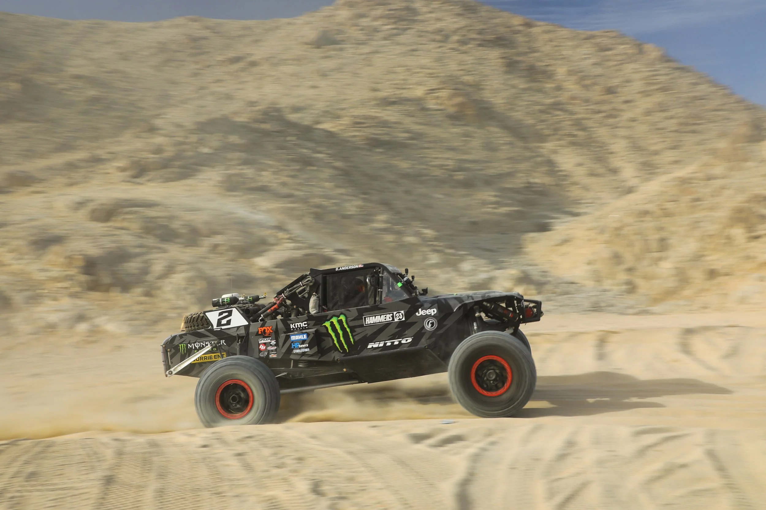 2_11_CaseyCurrie_KingofHammers_JohnsonValleyCa_Day10_Ultra4Race_TrophyJeep_NoCrop_005.jpg