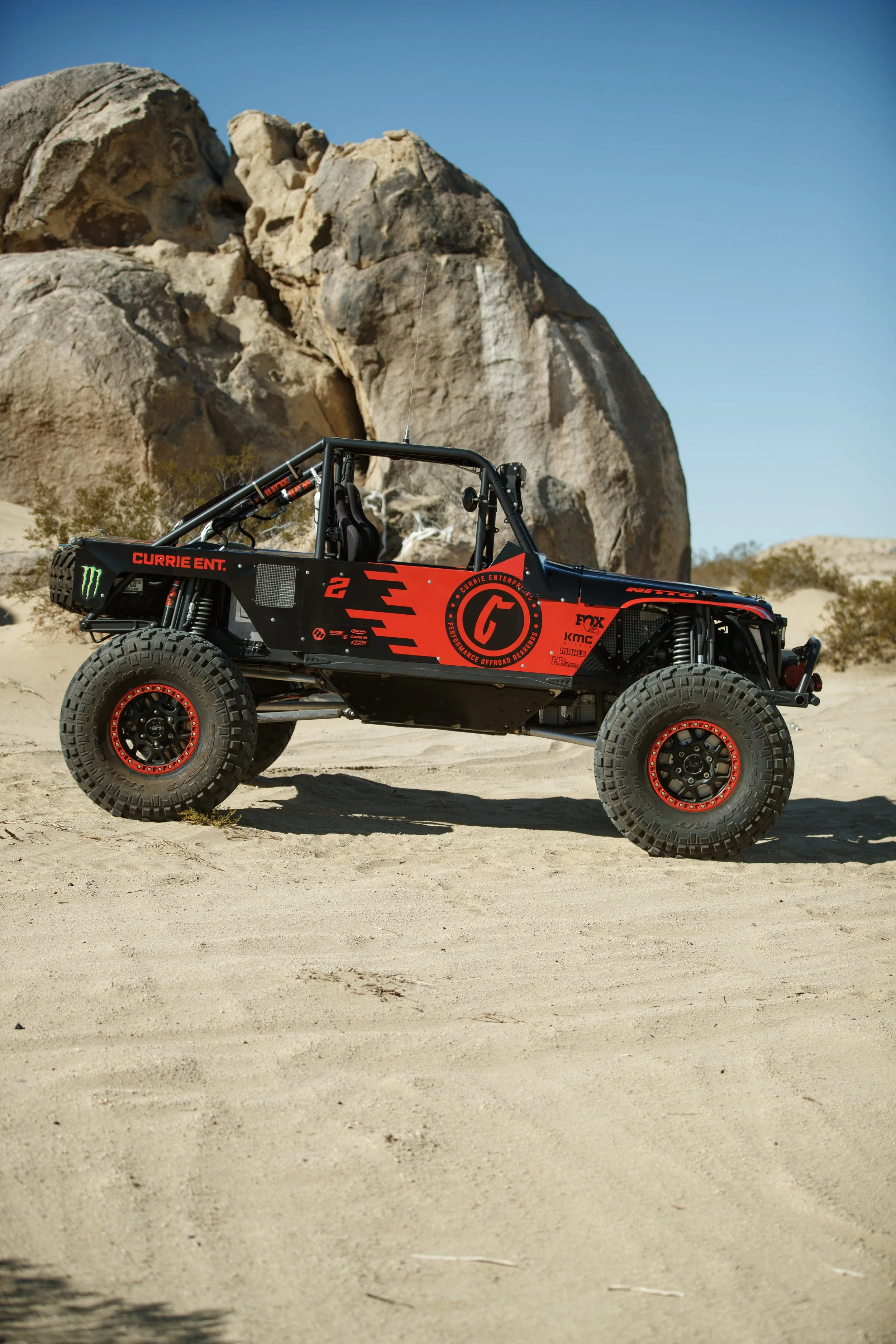 2_7_CaseyCurrie_KingofHammers_JohnsonValleyCA_Day6_DaytonaBeachFL_88Car_NoCrop_006.jpg