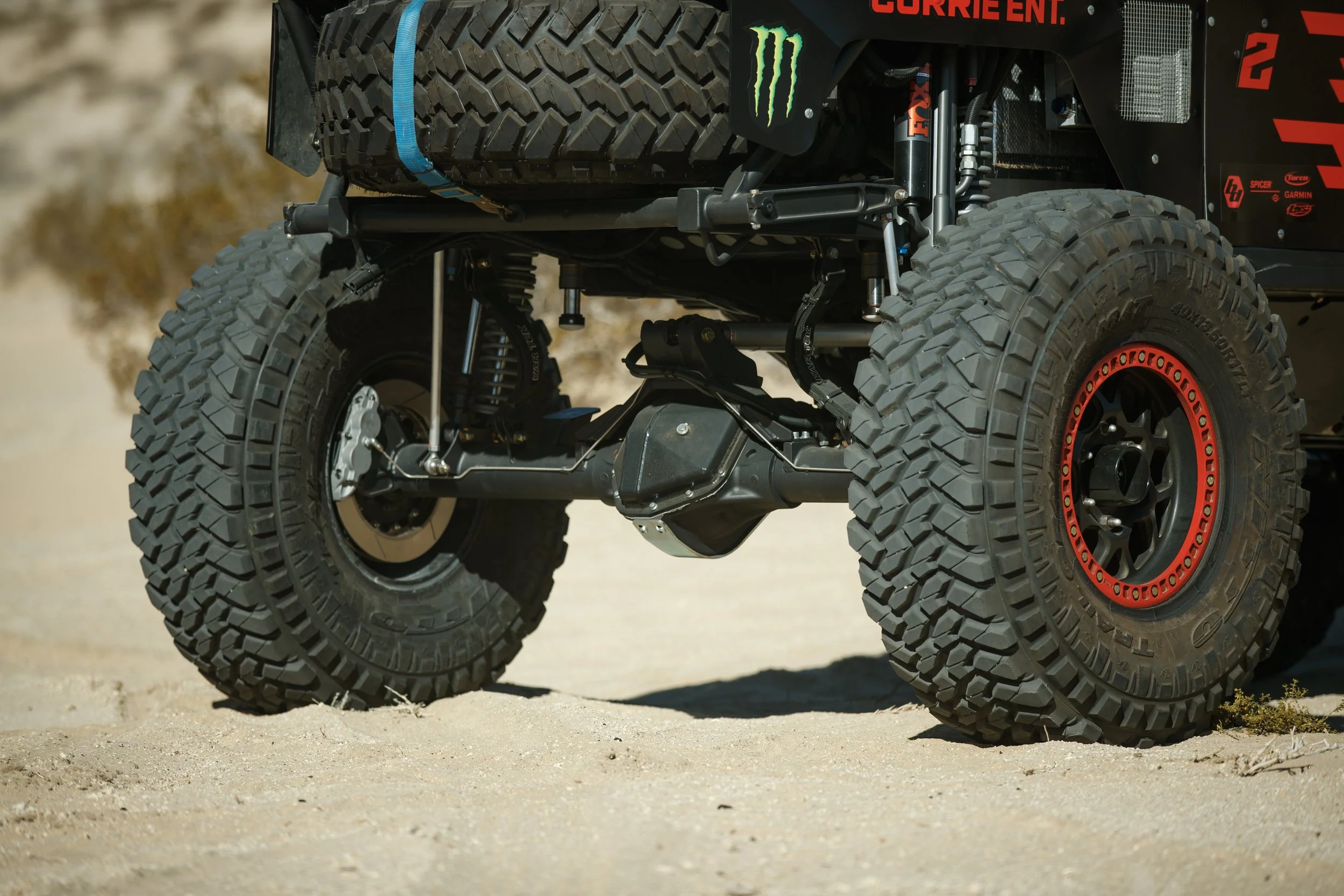 2_7_CaseyCurrie_KingofHammers_JohnsonValleyCA_Day6_DaytonaBeachFL_88Car_NoCrop_012.jpg