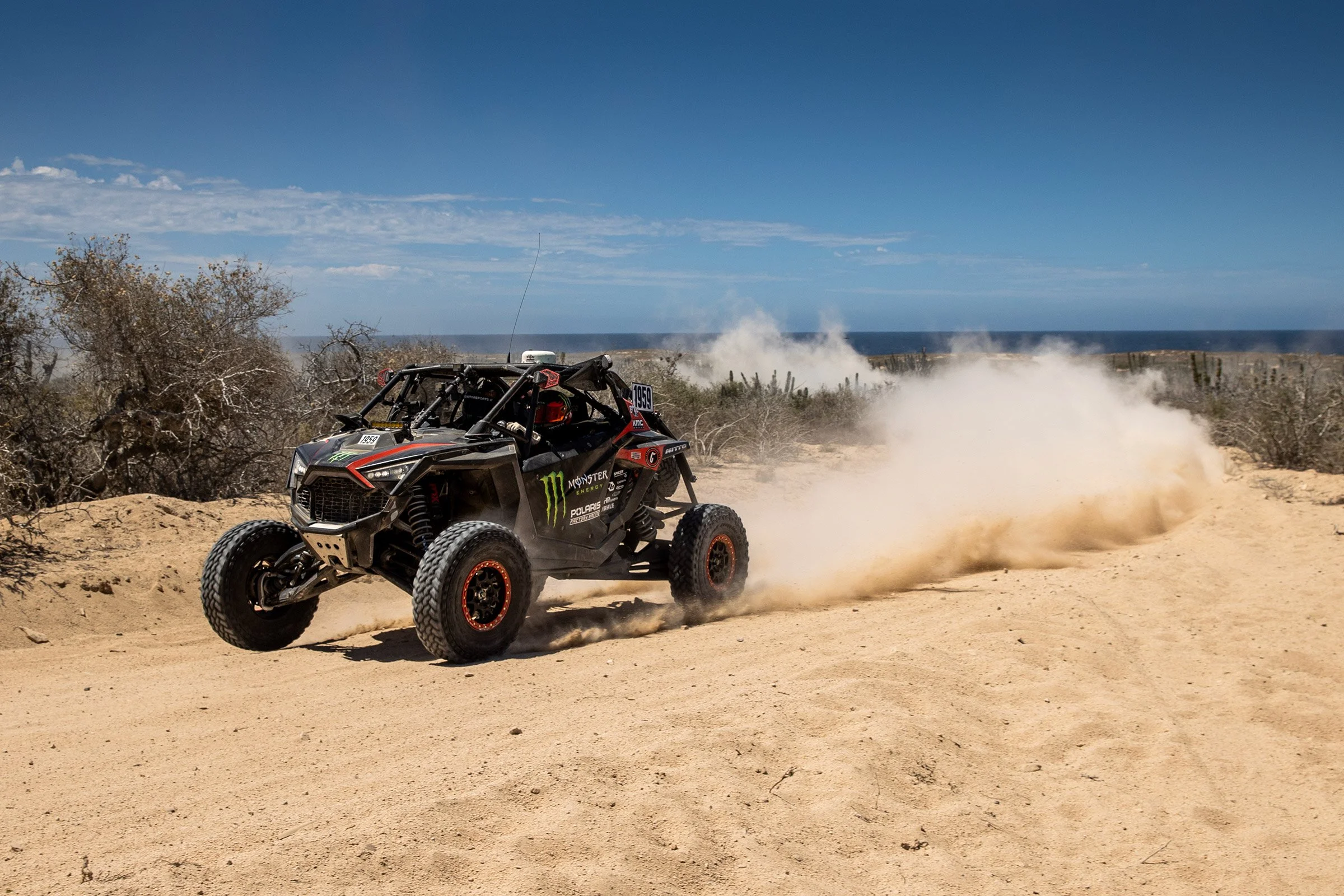 5_4_CaseyCurrie_Norra1000_BajaCaliforniaMexico_PolarisRZRProR_NoCrop_016.JPG
