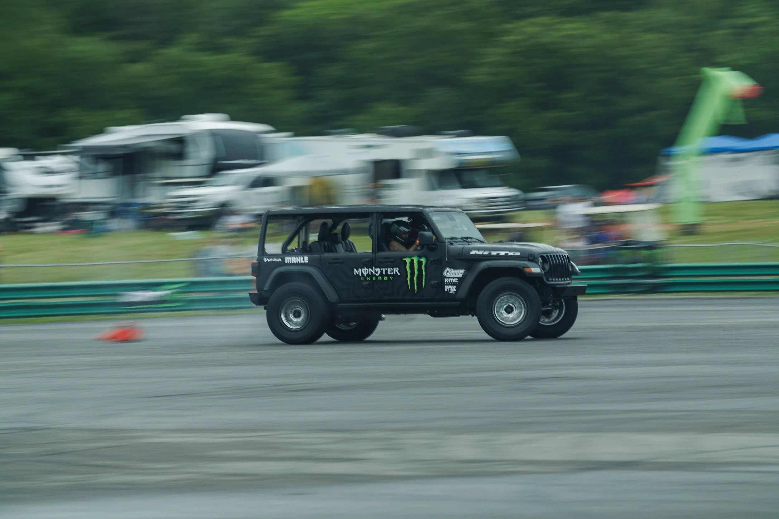 5_19_CaseyCurrie_HyperFest_AltonVA_DriftJeep_NoCrop_015.jpg