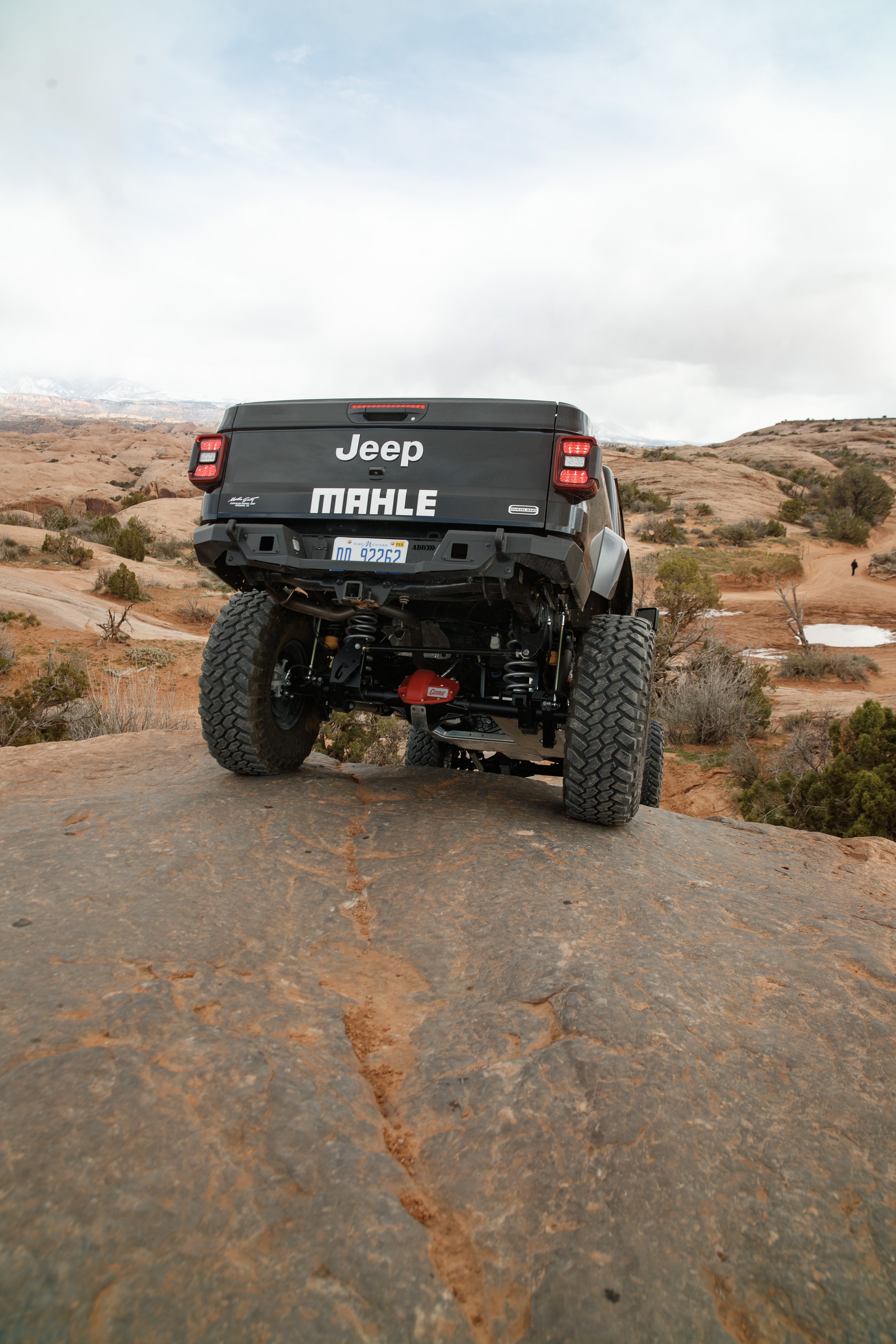 4_4_CaseyCurrie_MoabEJS_MoabUtah_Day2_HellsRevenge_Mahle_JT_NoCrop_005.jpg