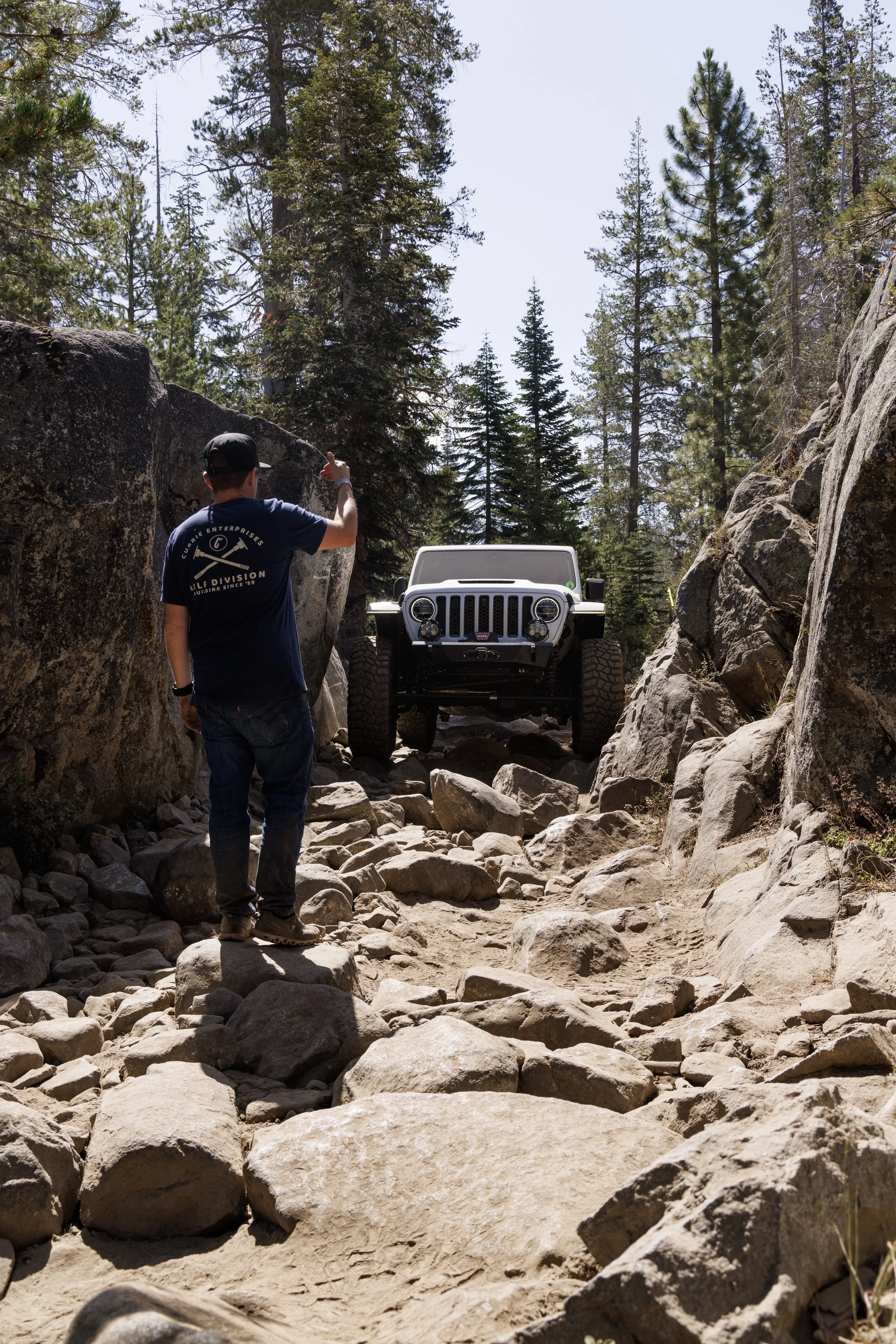 8_5_CaseyCurrie_RubiconTrail_JeepJamboree_RubiconSpringsCA_Casey_NoCrop_005.jpg