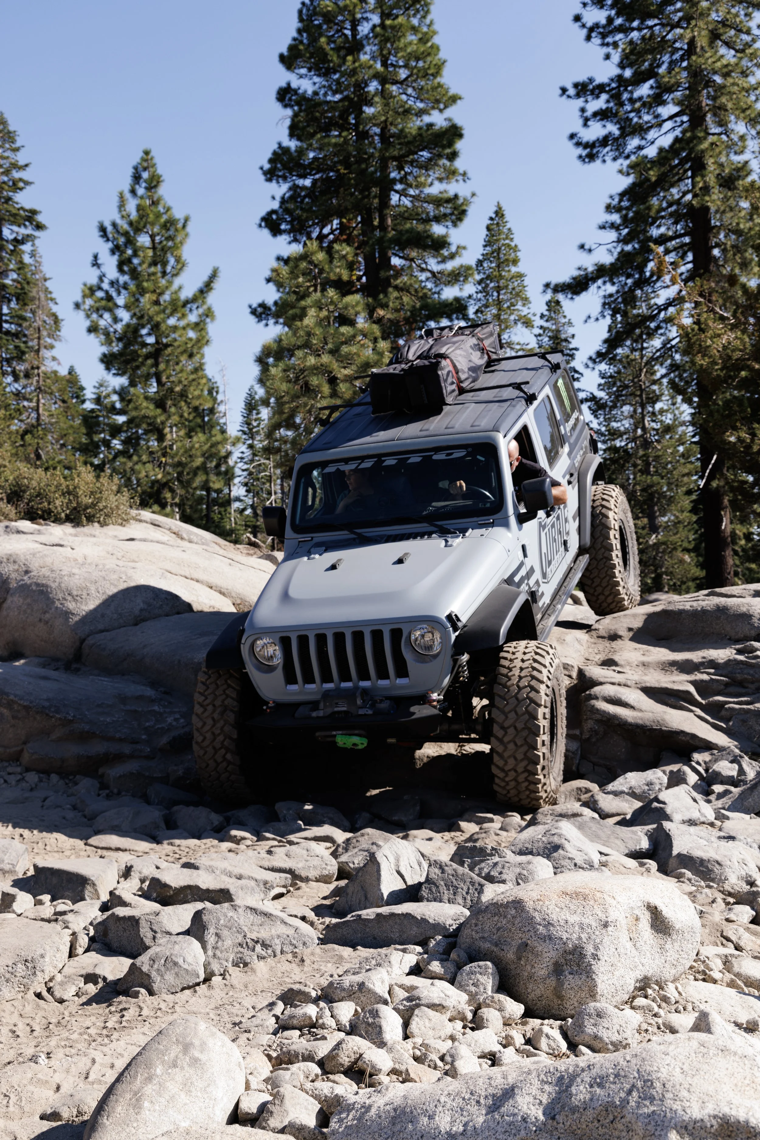 8_5_CaseyCurrie_RubiconTrail_JeepJamboree_RubiconSpringsCA_GrayJeepJL_NoCrop_001.jpg