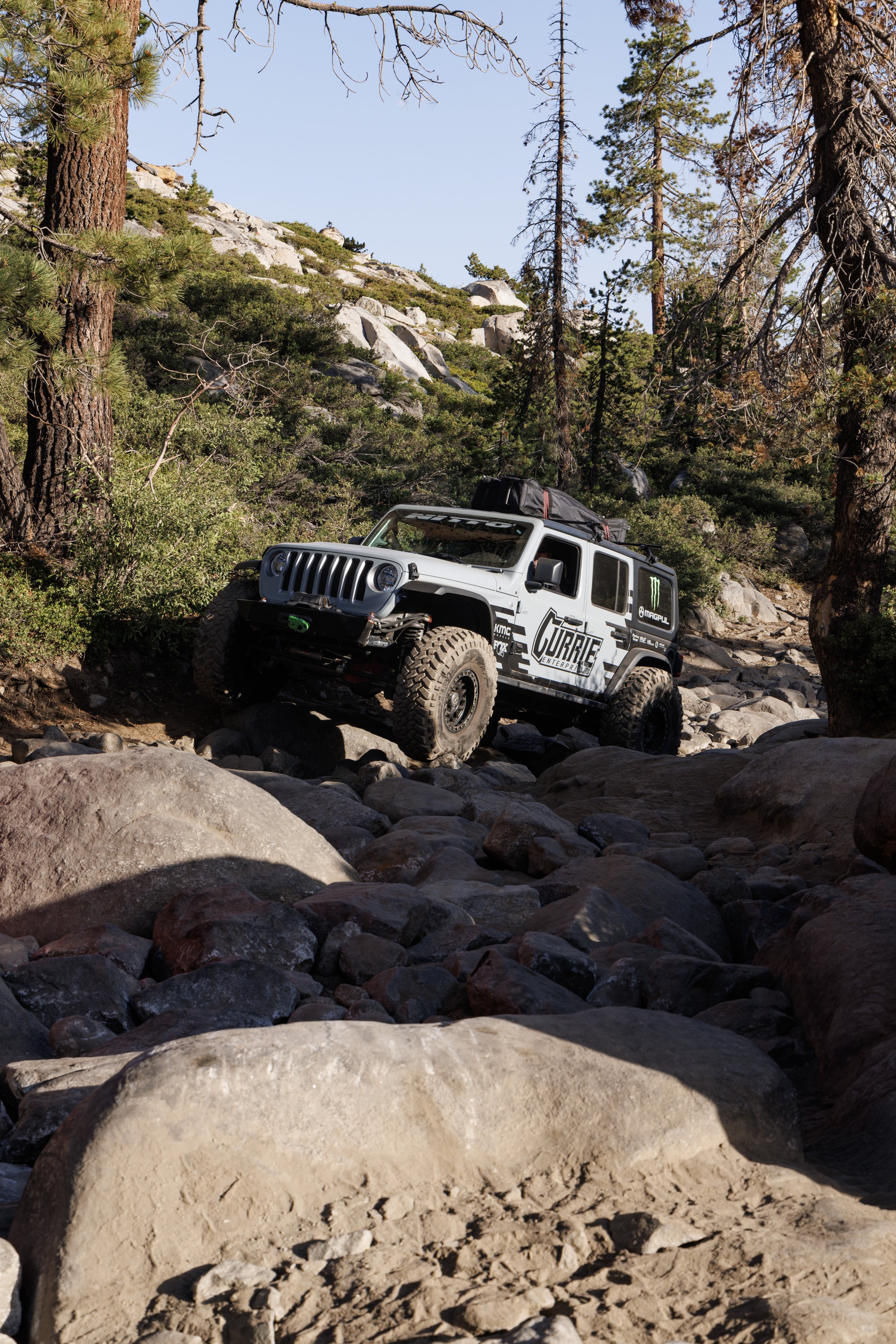 8_5_CaseyCurrie_RubiconTrail_JeepJamboree_RubiconSpringsCA_GrayJeepJL_NoCrop_002.jpg