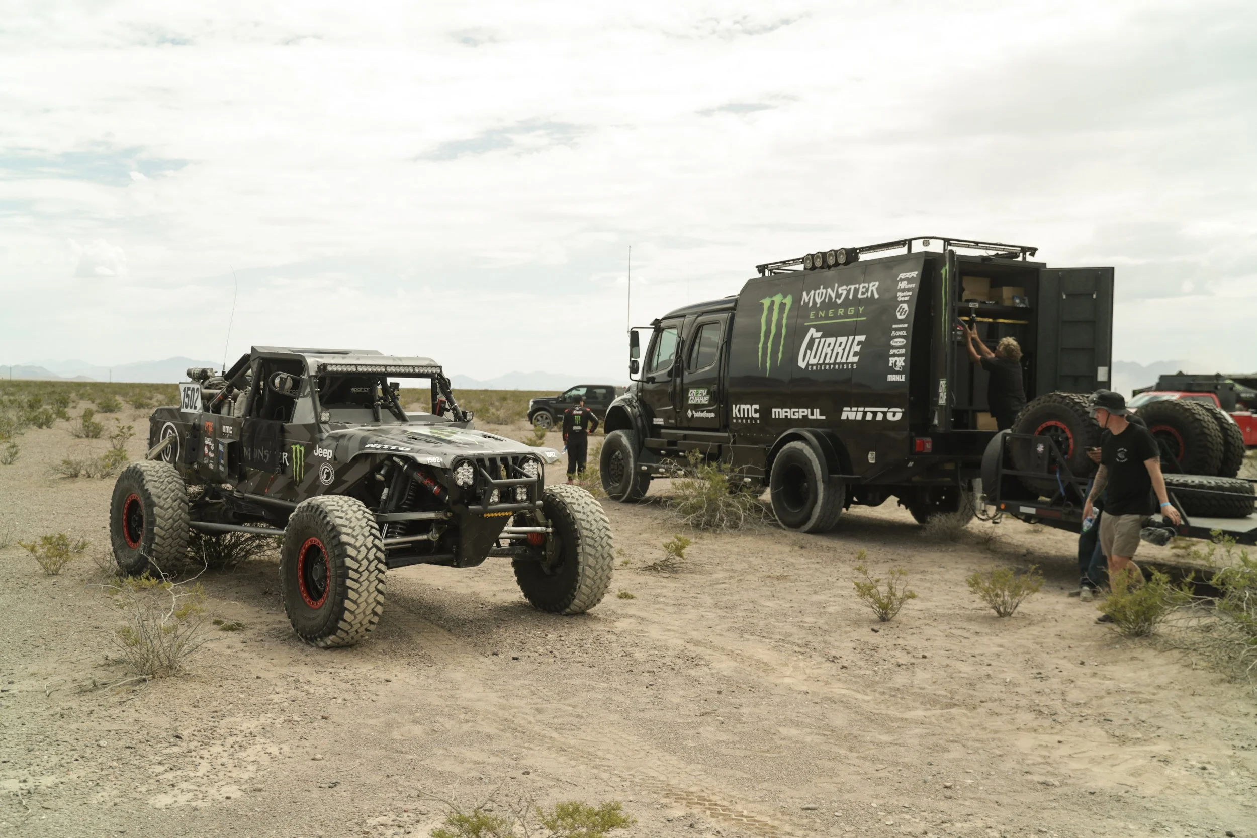 8_16_CaseyCurrie_Vegas2Reno_Qualifying_TrophyJeep_NoCrop_005.jpg