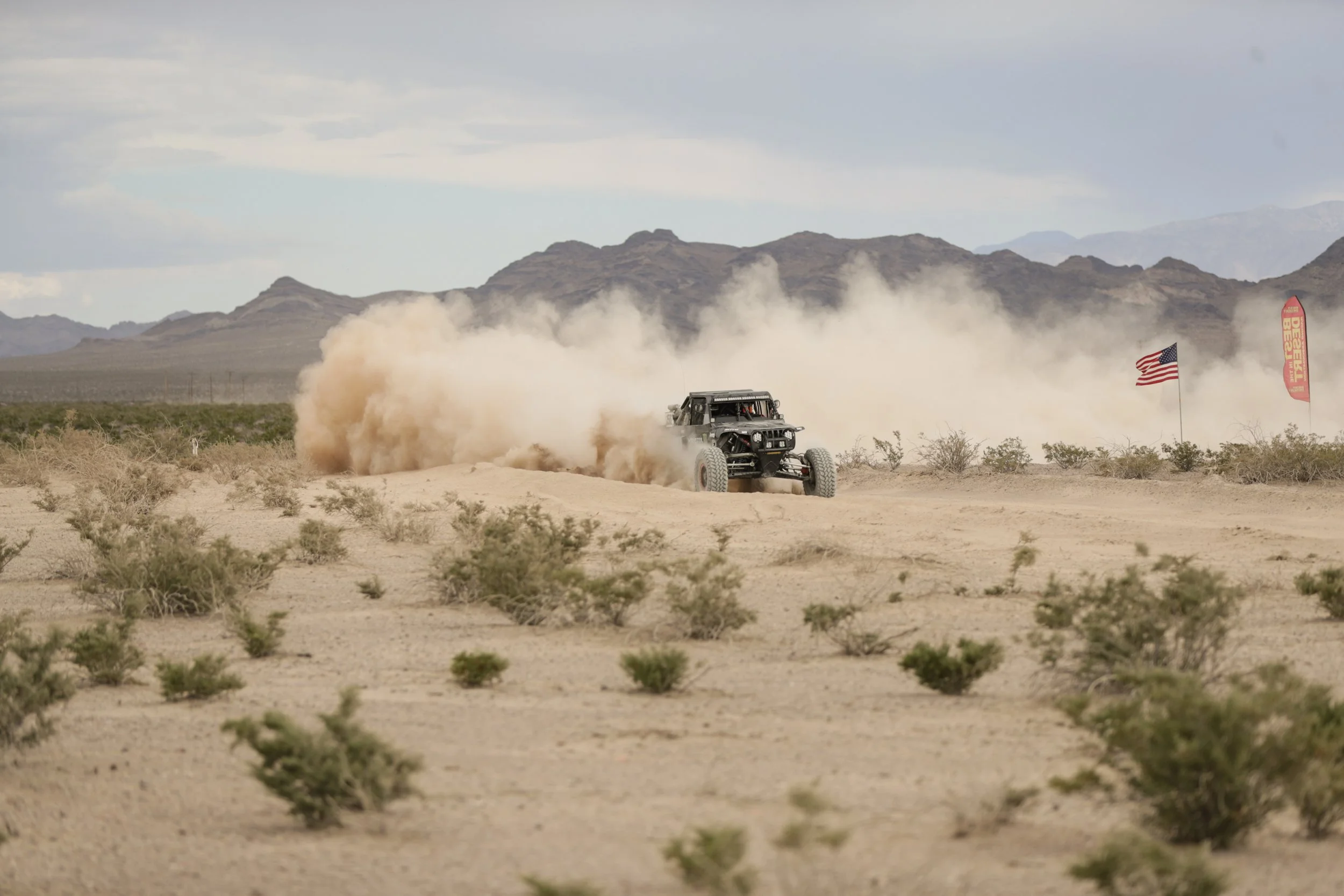 8_16_CaseyCurrie_Vegas2Reno_Qualifying_TrophyJeep_NoCrop_012.jpg