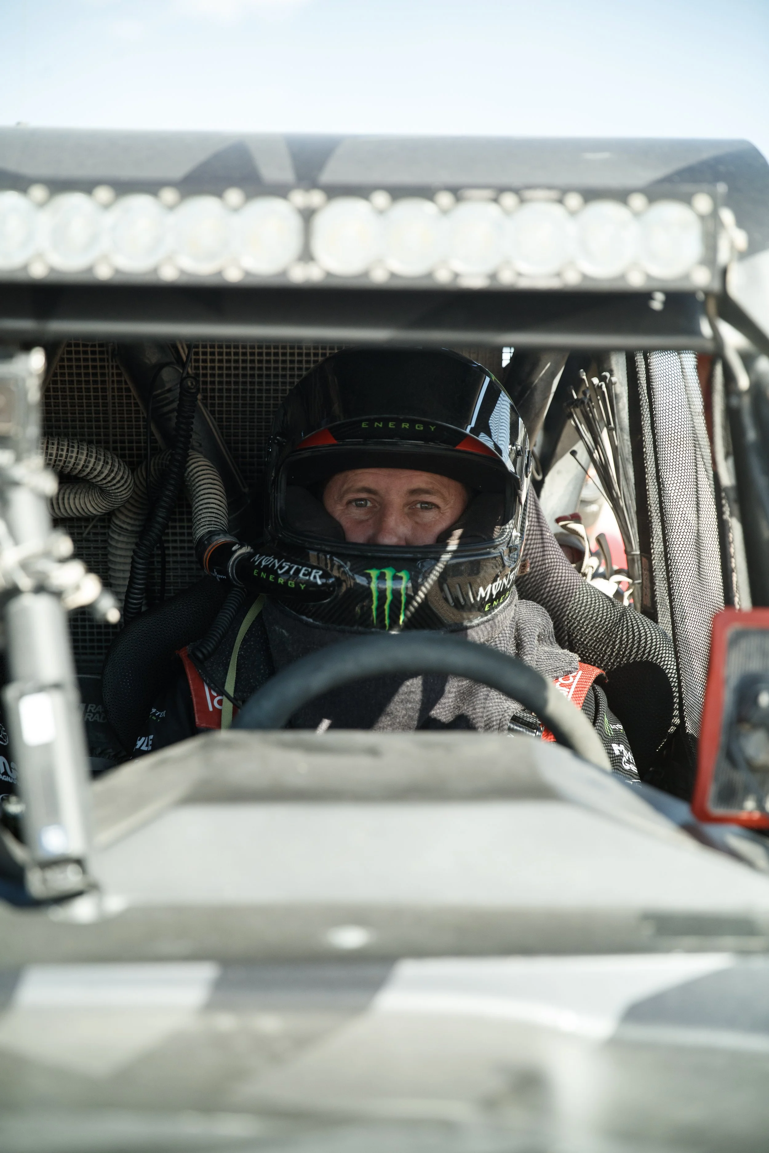 8_18_CaseyCurrie_Vegas2Reno_RaceDay_TrophyJeep_NoCrop_002.jpg