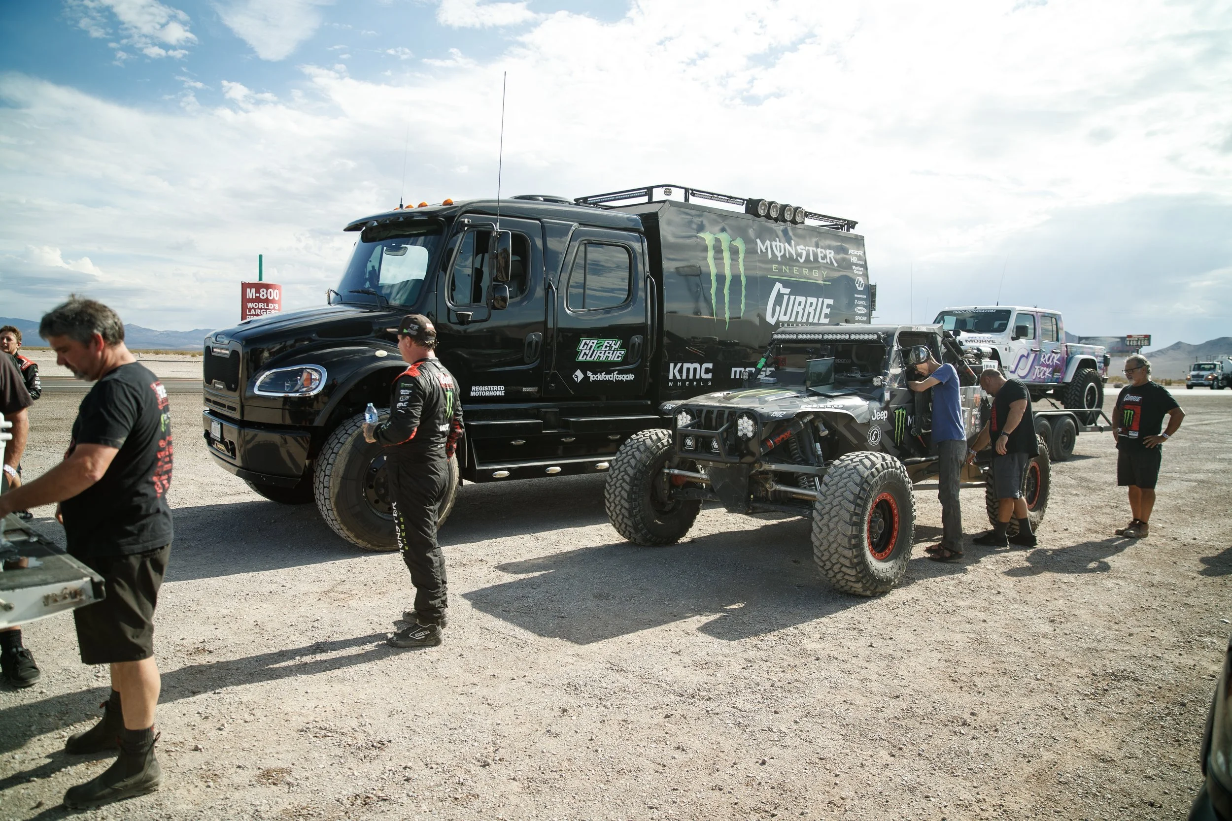 8_18_CaseyCurrie_Vegas2Reno_RaceDay_TrophyJeep_NoCrop_001.jpg