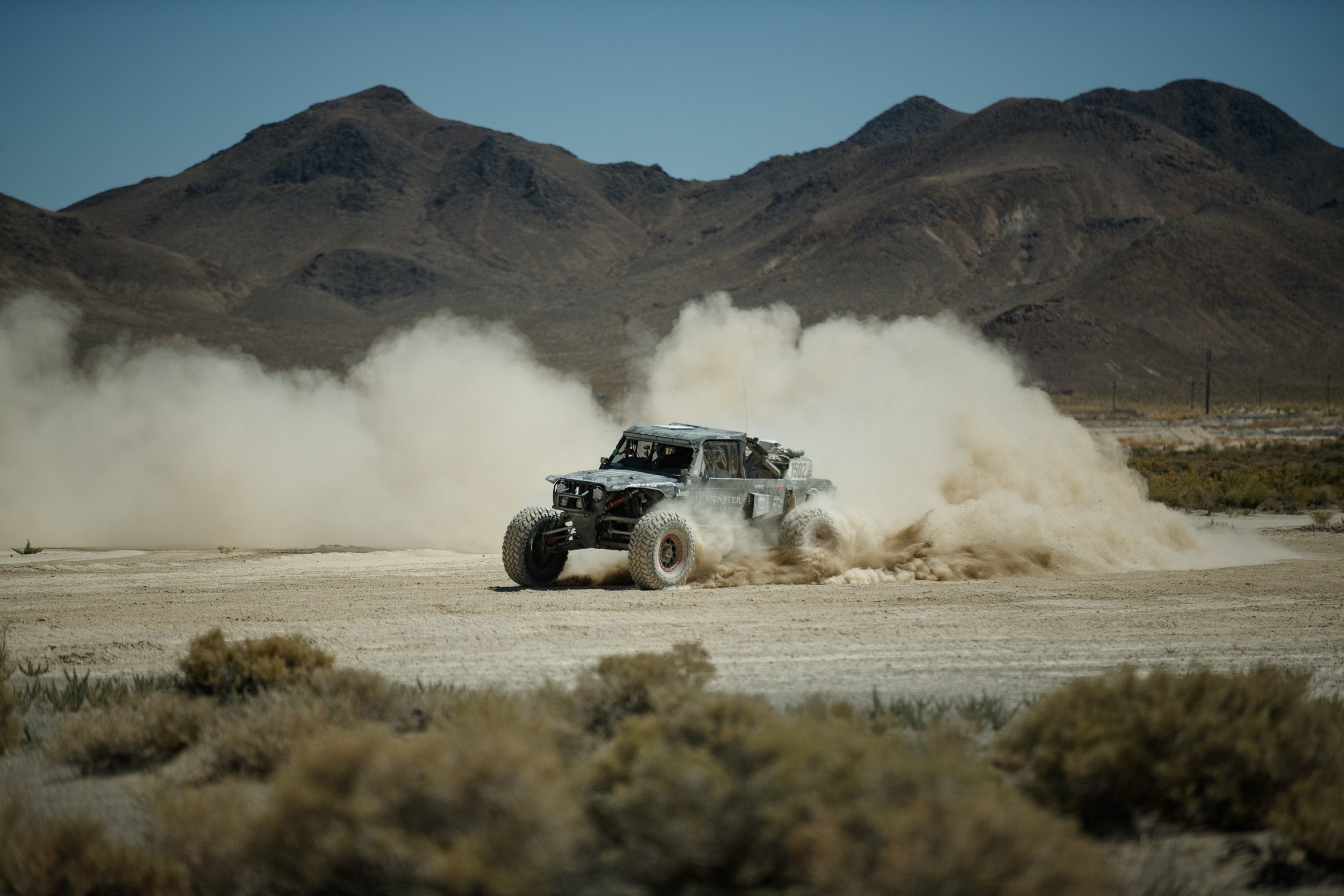 8_18_CaseyCurrie_Vegas2Reno_RaceDay_TrophyJeep_NoCrop_008.jpg
