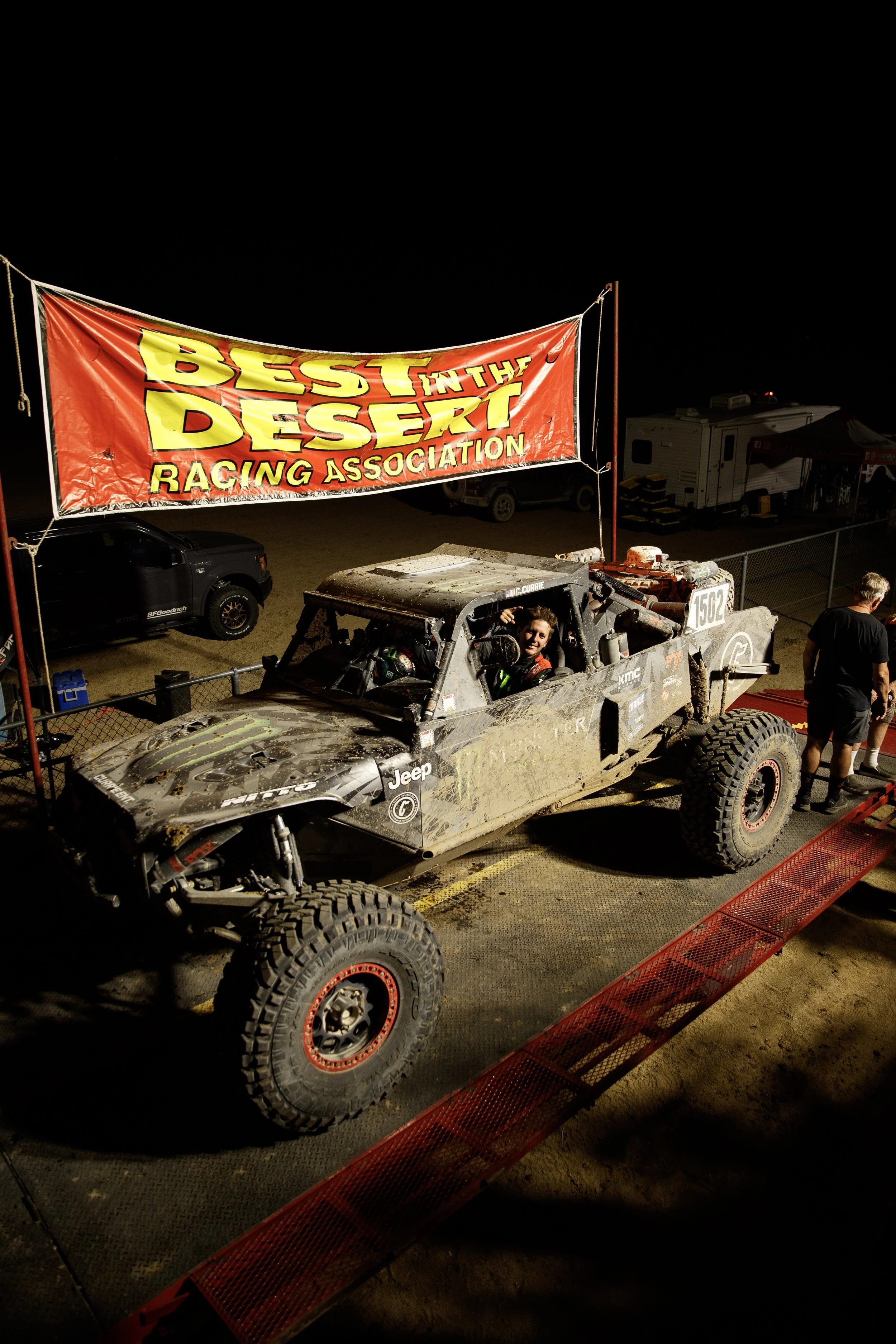 8_18_CaseyCurrie_Vegas2Reno_RaceDay_TrophyJeep_NoCrop_018.jpg