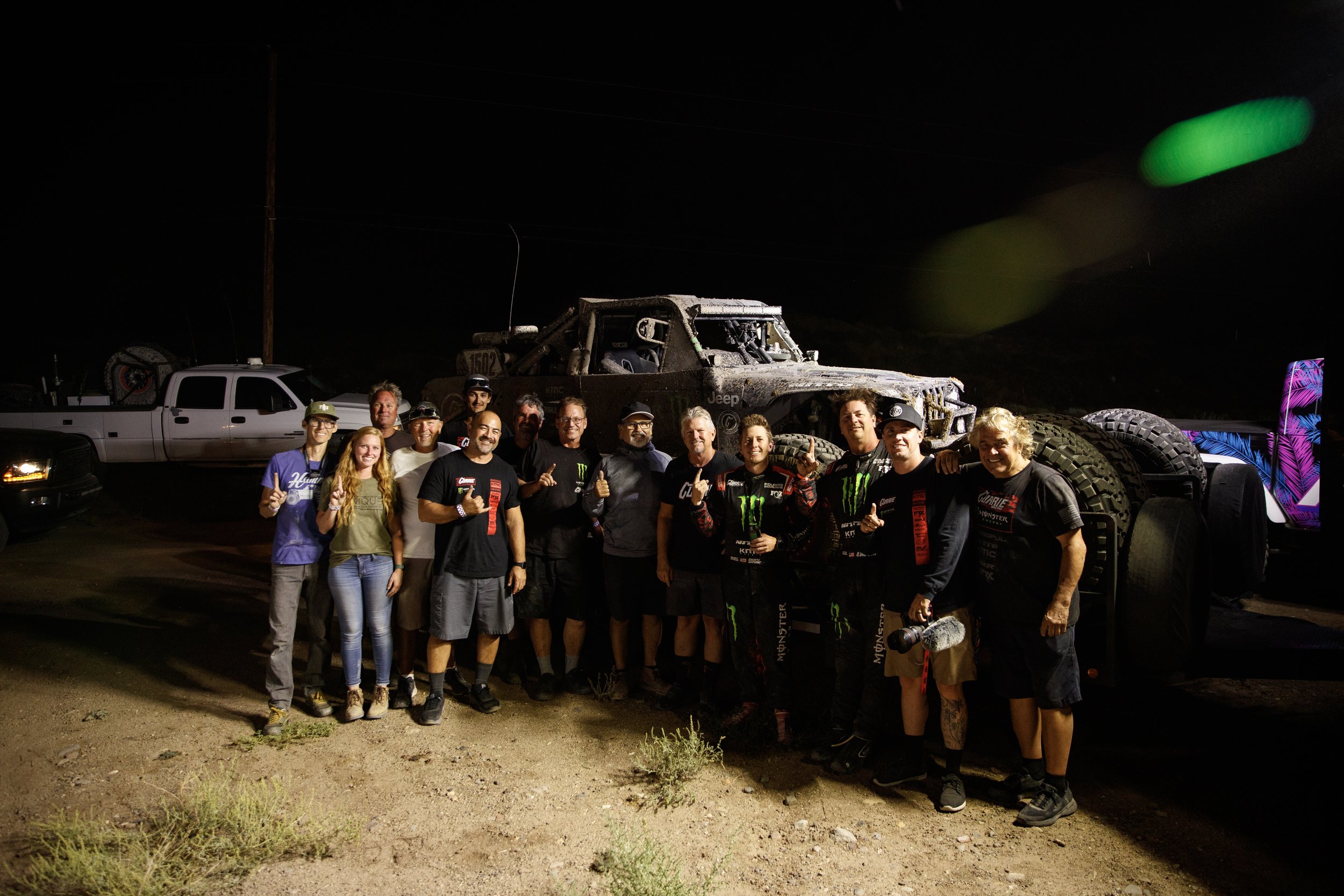 8_18_CaseyCurrie_Vegas2Reno_RaceDay_TrophyJeep_NoCrop_019.jpg