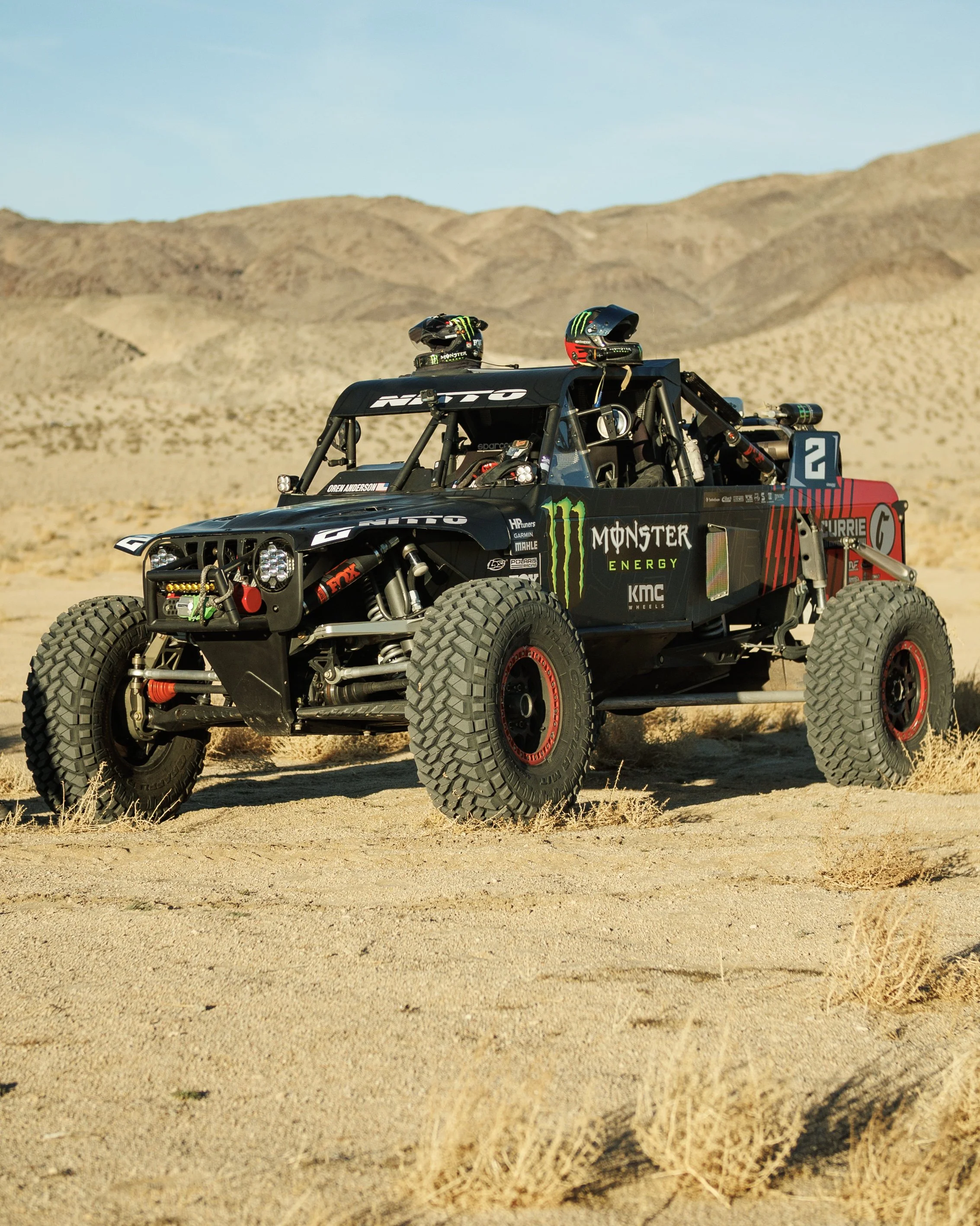 1_29_CaseyCurrie_KingofHammers_TrophyJeep_Shakedown_Instapost4x5_001.jpg
