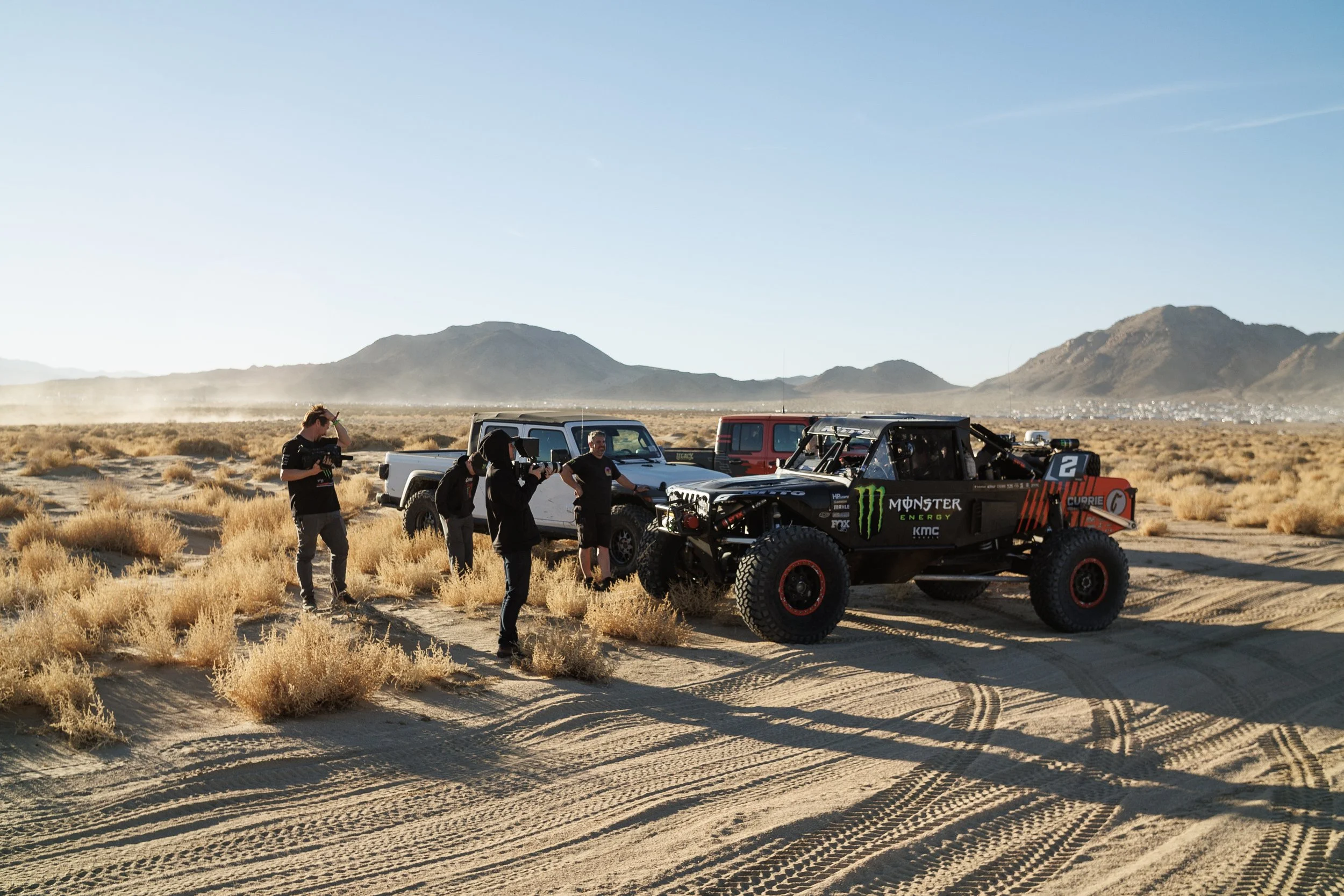 1_29_CaseyCurrie_KingofHammers_TrophyJeep_Shakedown_NoCrop_001.jpg