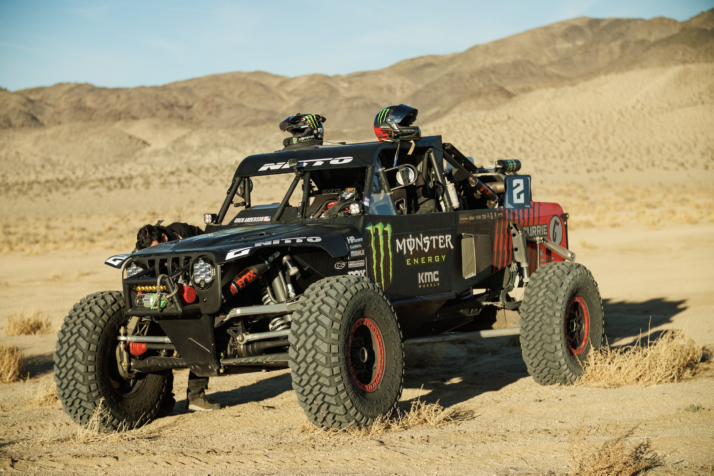 1_29_CaseyCurrie_KingofHammers_TrophyJeep_Shakedown_NoCrop_002.jpg