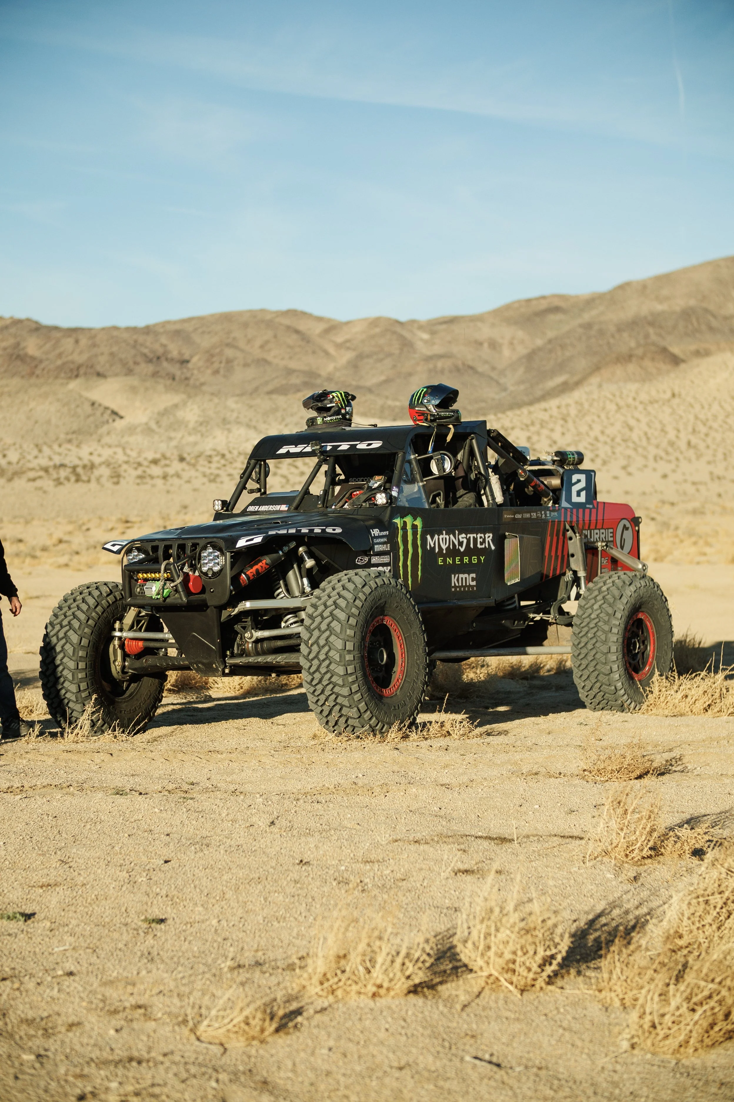 1_29_CaseyCurrie_KingofHammers_TrophyJeep_Shakedown_NoCrop_003.jpg