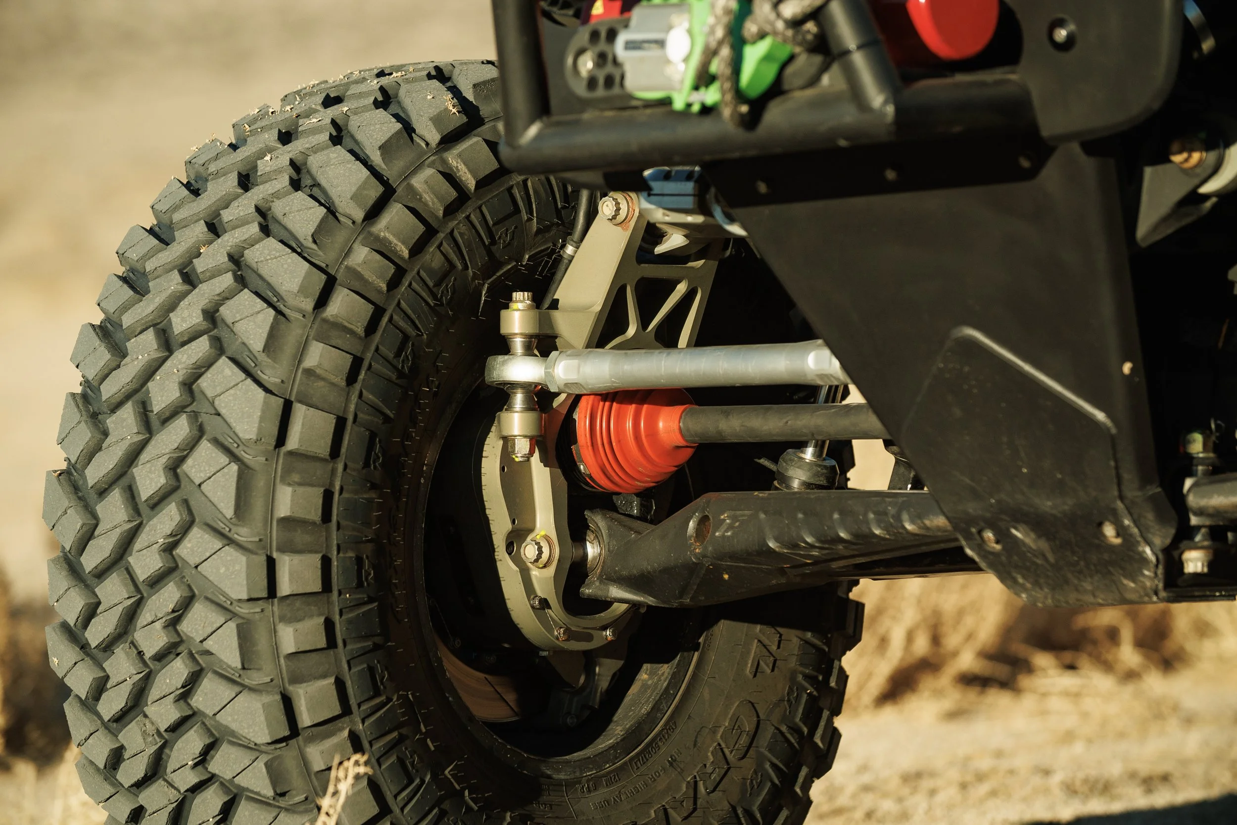 1_29_CaseyCurrie_KingofHammers_TrophyJeep_Shakedown_NoCrop_005.jpg
