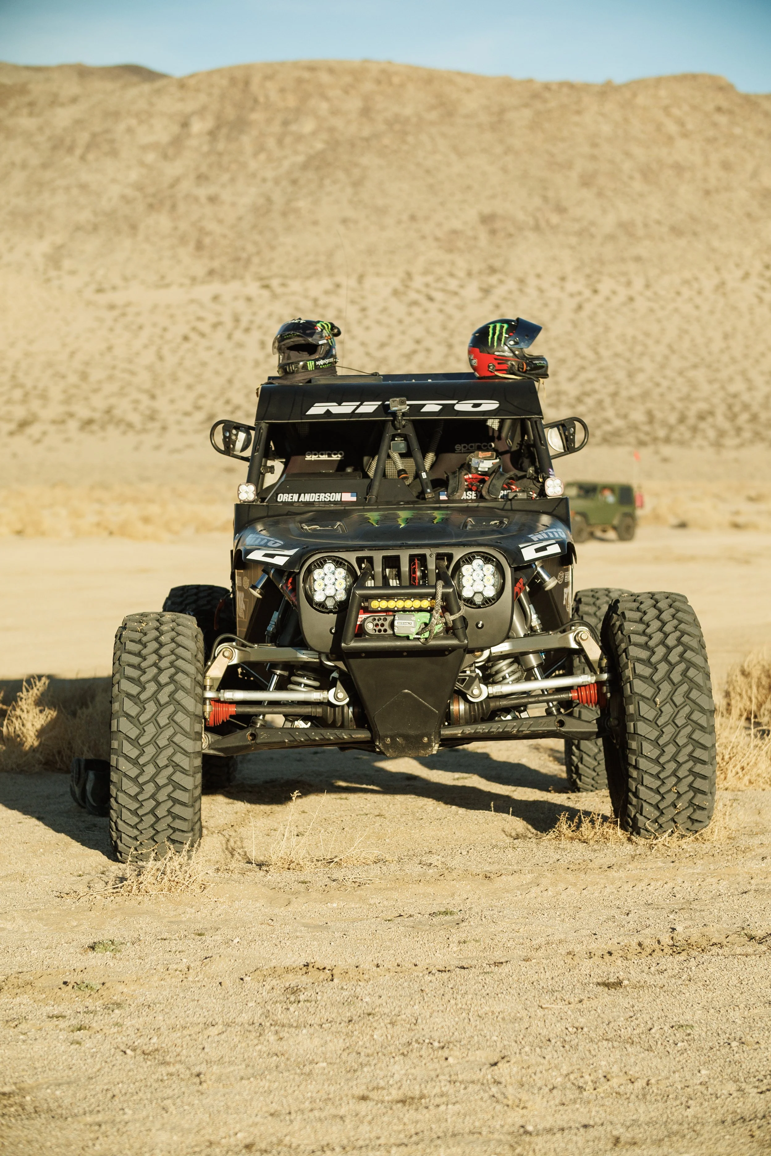 1_29_CaseyCurrie_KingofHammers_TrophyJeep_Shakedown_NoCrop_007.jpg