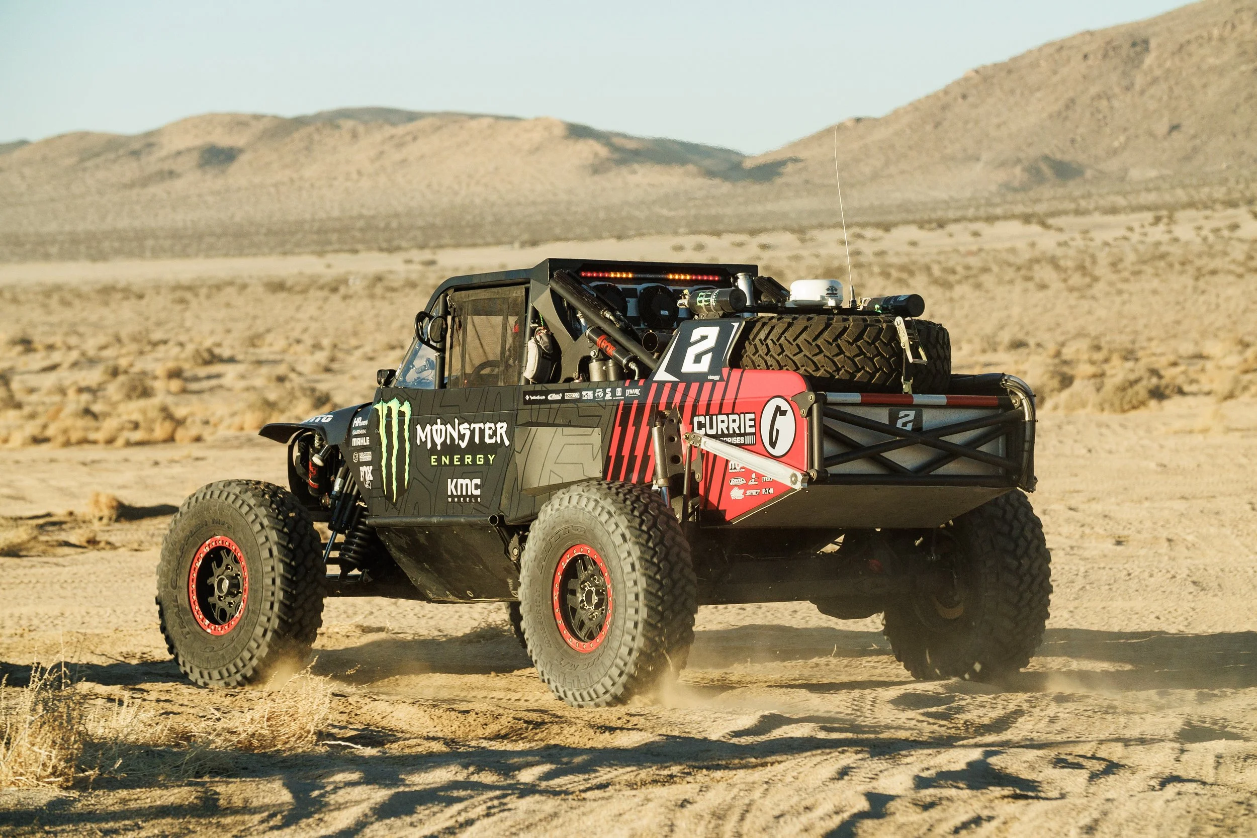 1_29_CaseyCurrie_KingofHammers_TrophyJeep_Shakedown_NoCrop_016.jpg