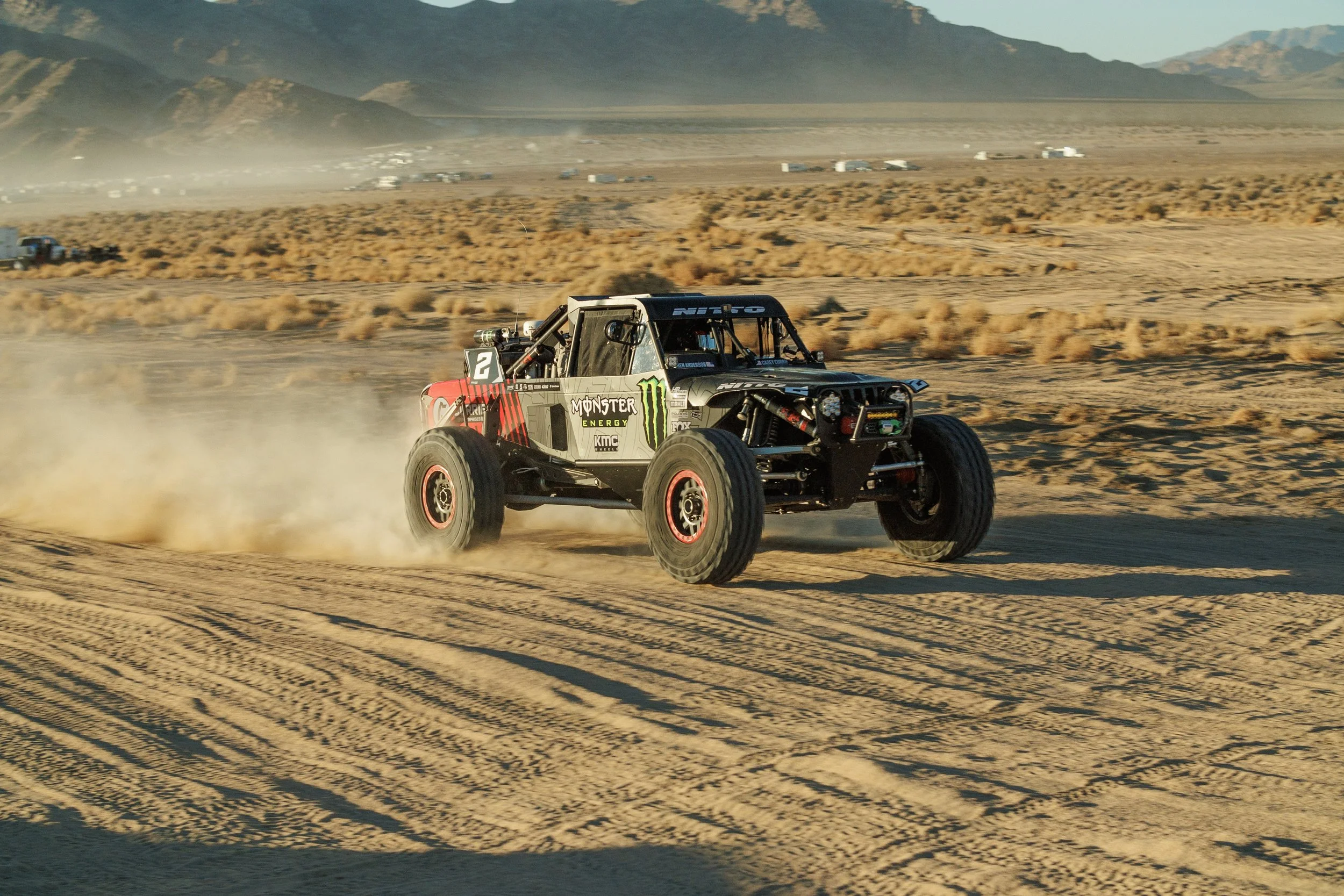 1_29_CaseyCurrie_KingofHammers_TrophyJeep_Shakedown_NoCrop_018.jpg