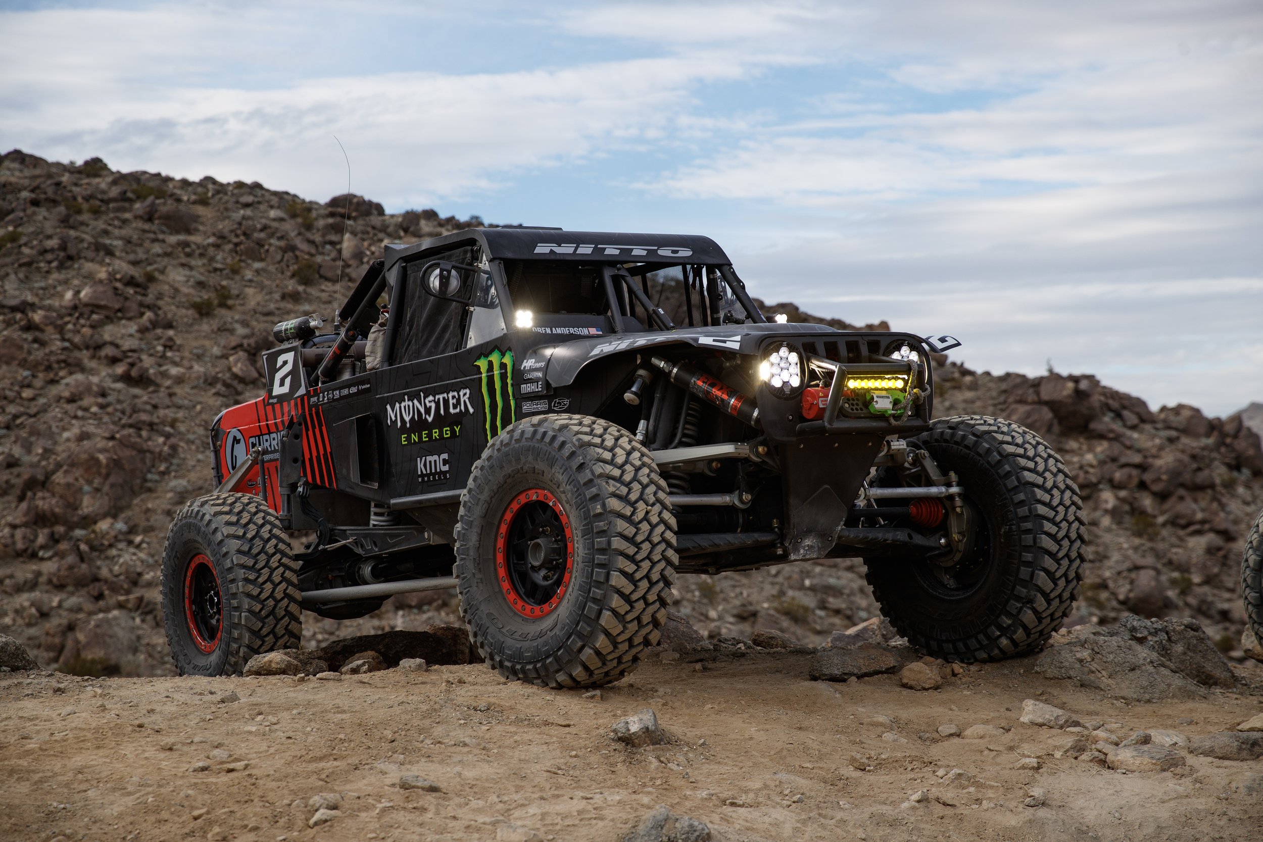 2_1_CaseyCurrie_KingOfHammers_JohnsonValleyCA_TrophyJeep_NoCrop_007.jpg