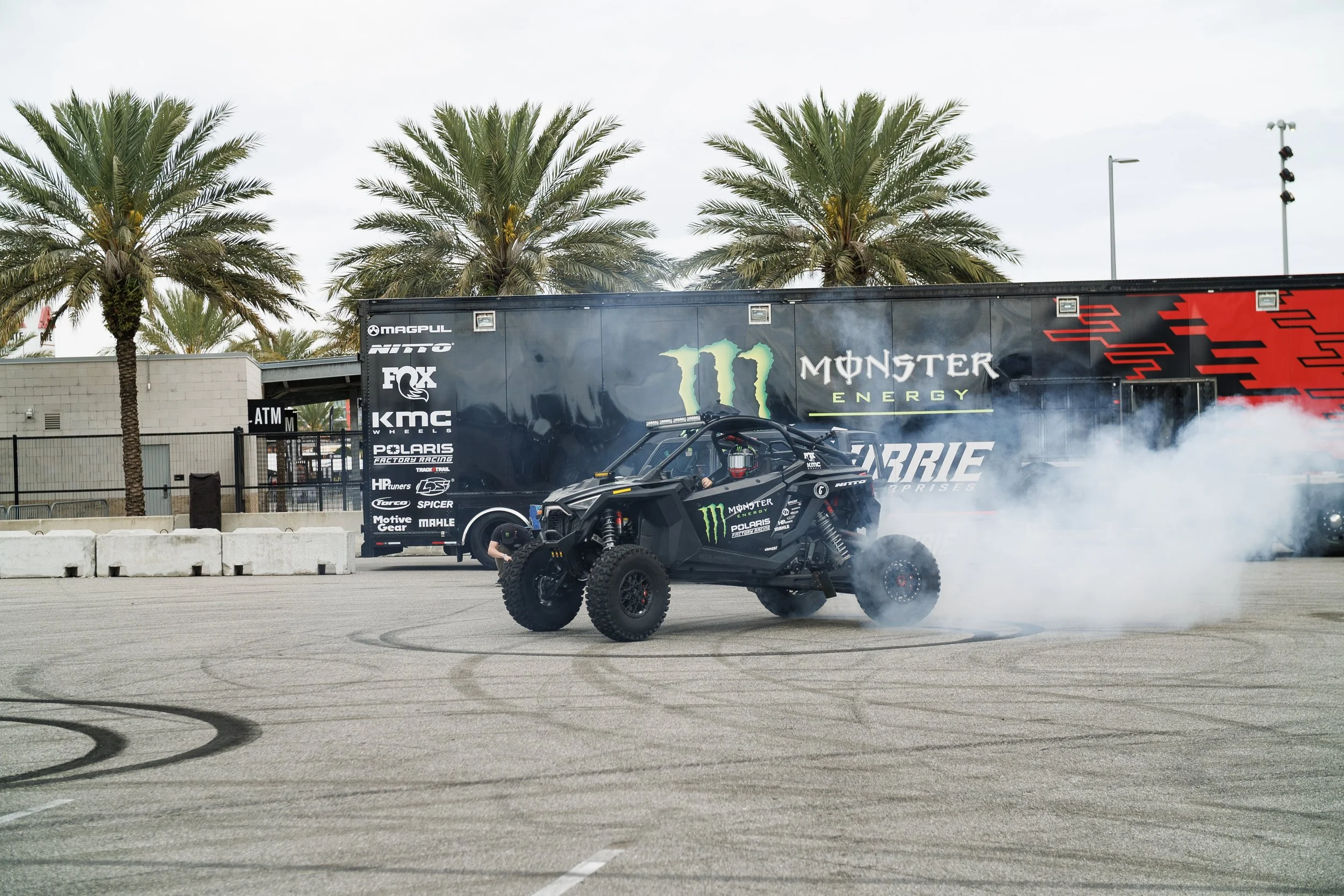 3_2_CaseyCurrie_DaytonaBikeWeek_DaytonaBeachFL_PolarisRZRProR_NoCrop_003.jpg