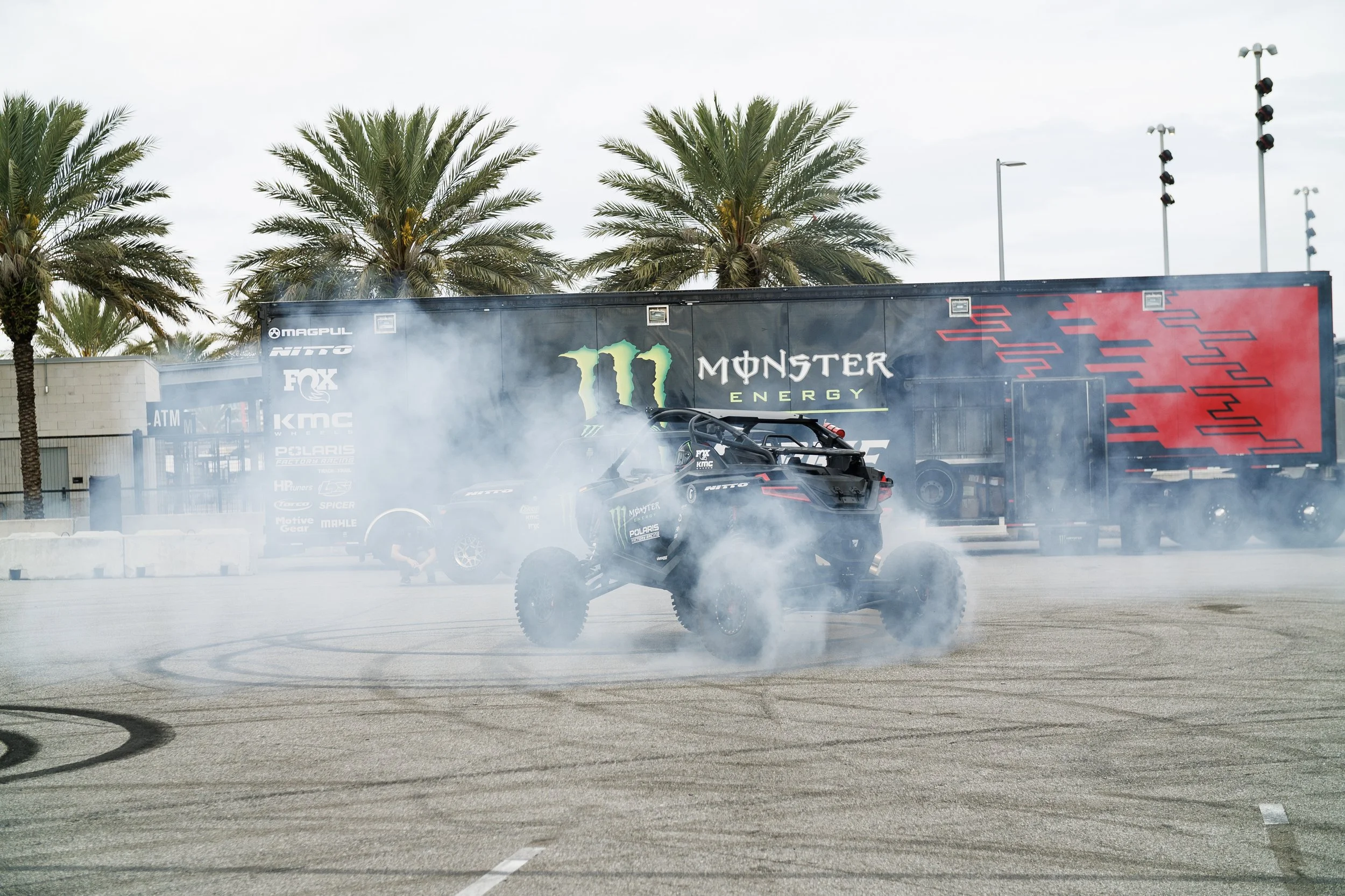 3_2_CaseyCurrie_DaytonaBikeWeek_DaytonaBeachFL_PolarisRZRProR_NoCrop_004.jpg