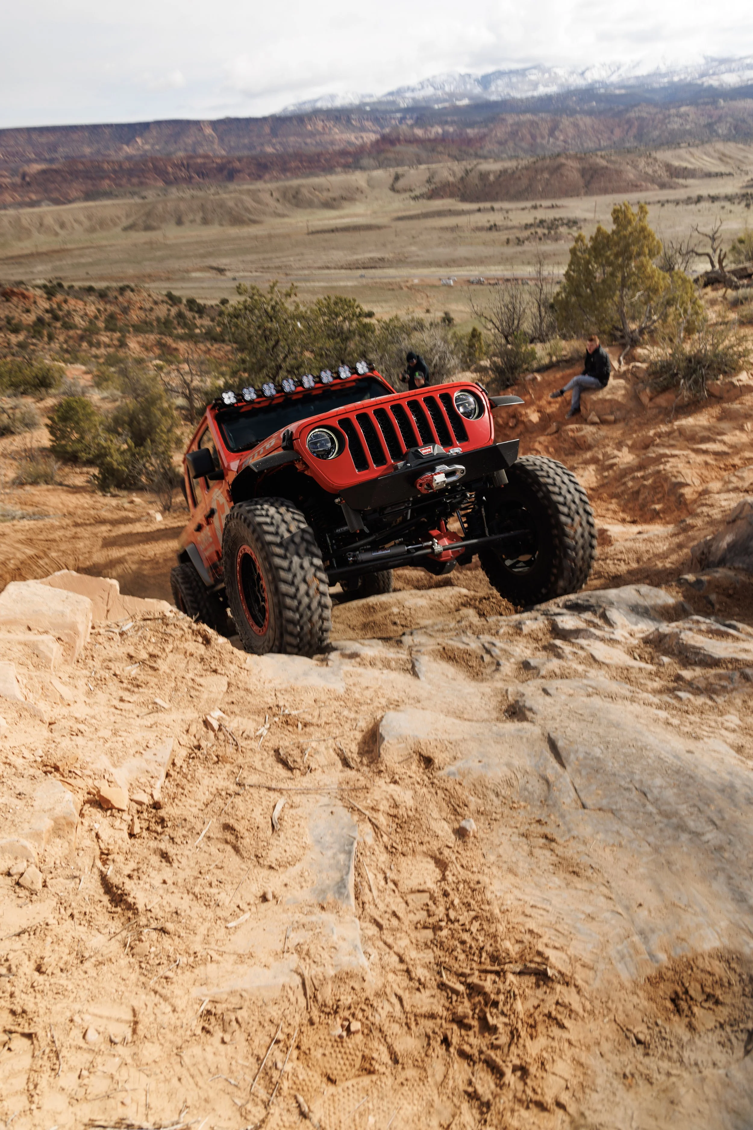 3_26_CaseyCurrie_MoabEJS_MoabUT_BehindTheRocks_Jeep_NoCrop_002.jpg