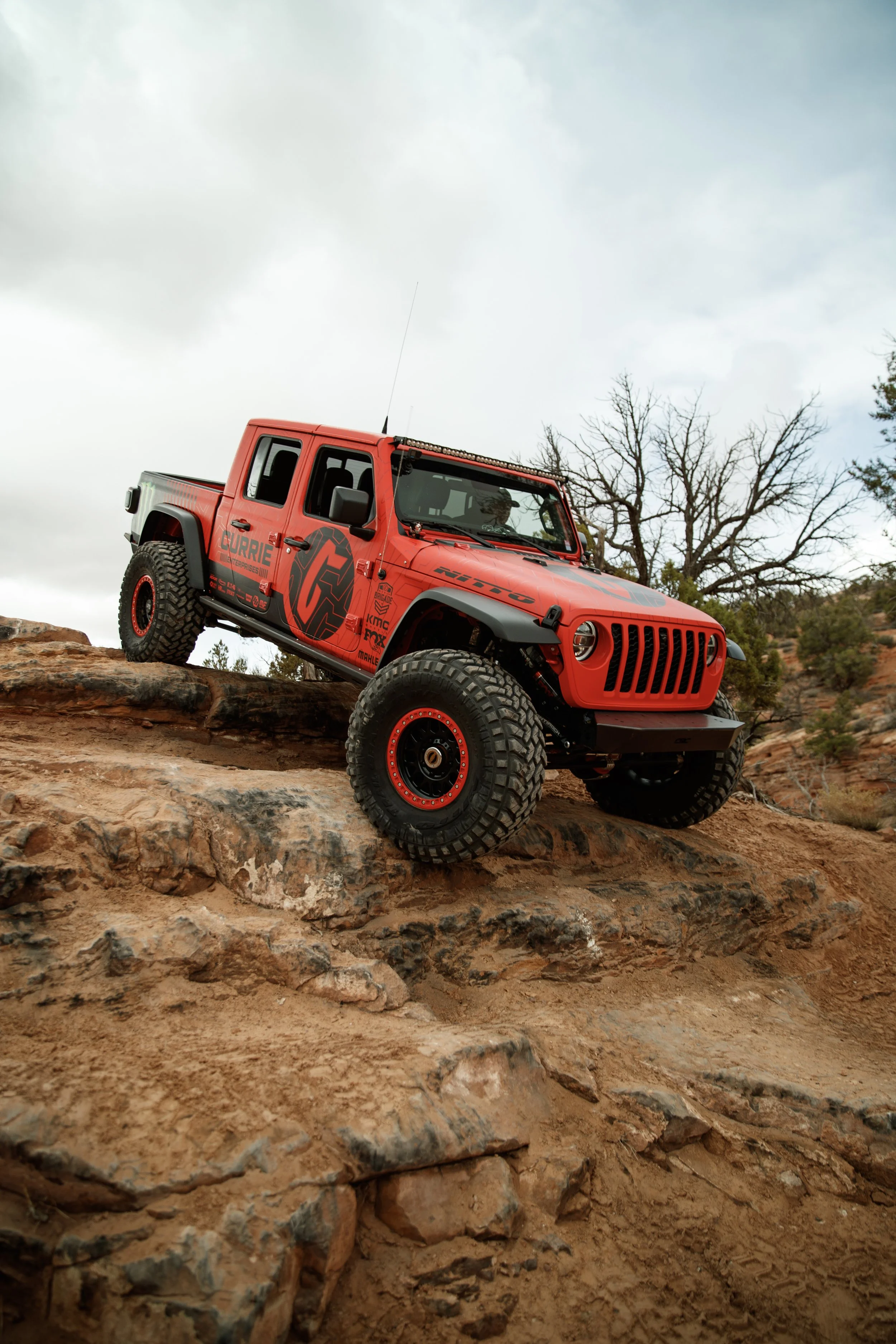 3_26_CaseyCurrie_MoabEJS_MoabUT_BehindTheRocks_Jeep_NoCrop_015.jpg
