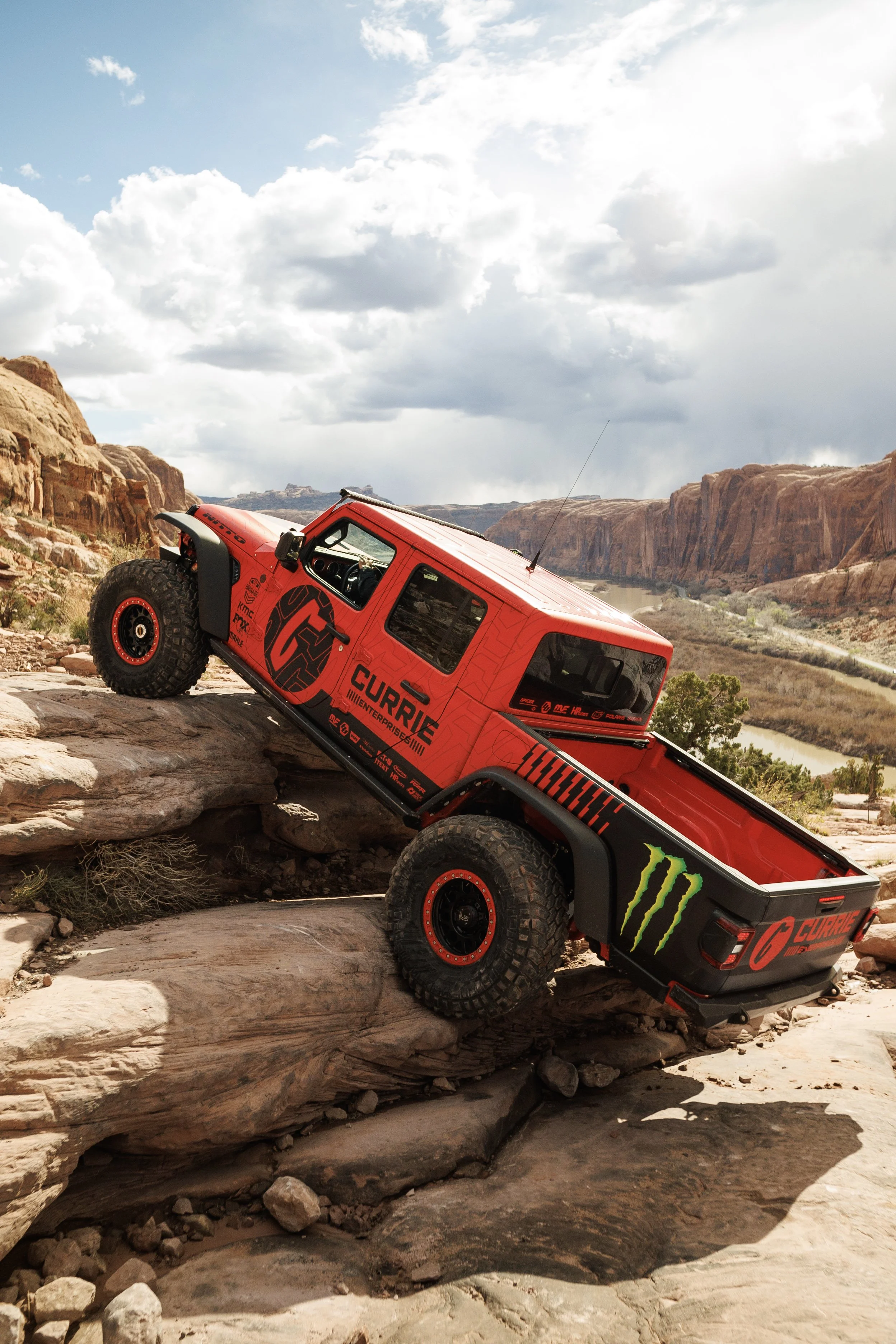 3_26_CaseyCurrie_MoabEJS_MoabUT_MoabRim_Jeep_NoCrop_006.jpg