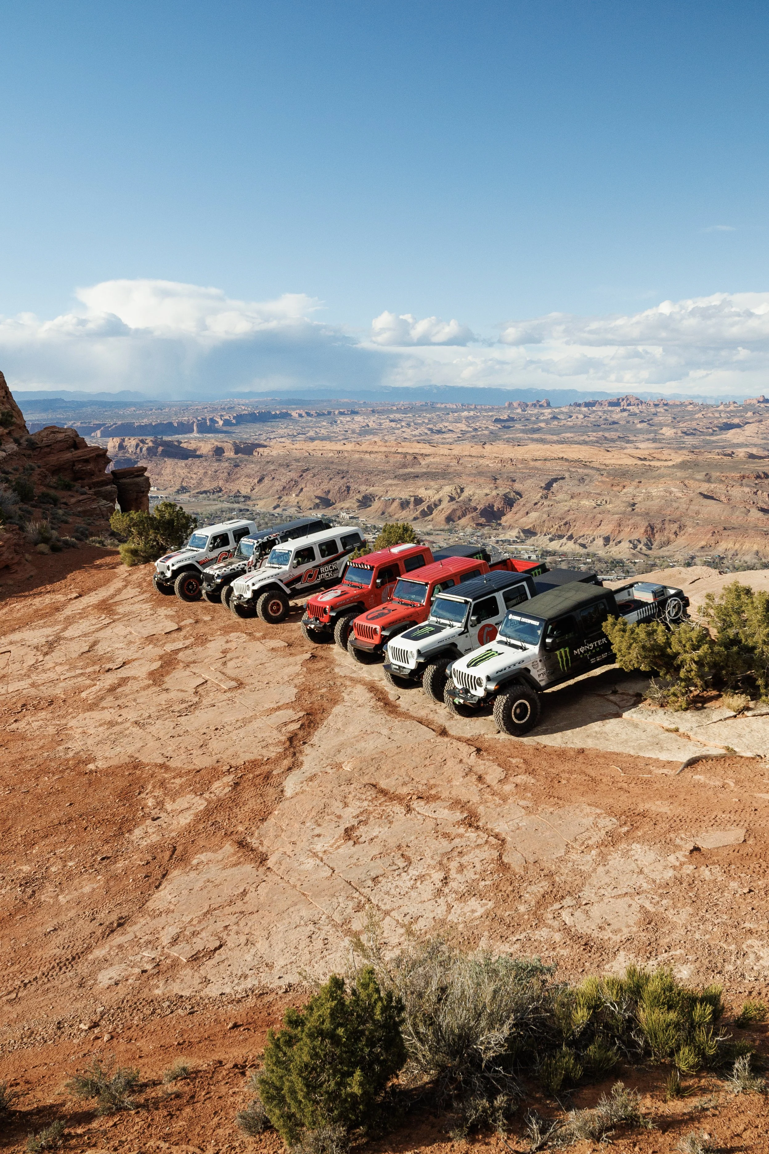 3_26_CaseyCurrie_MoabEJS_MoabUT_MoabRim_Jeep_NoCrop_013.jpg