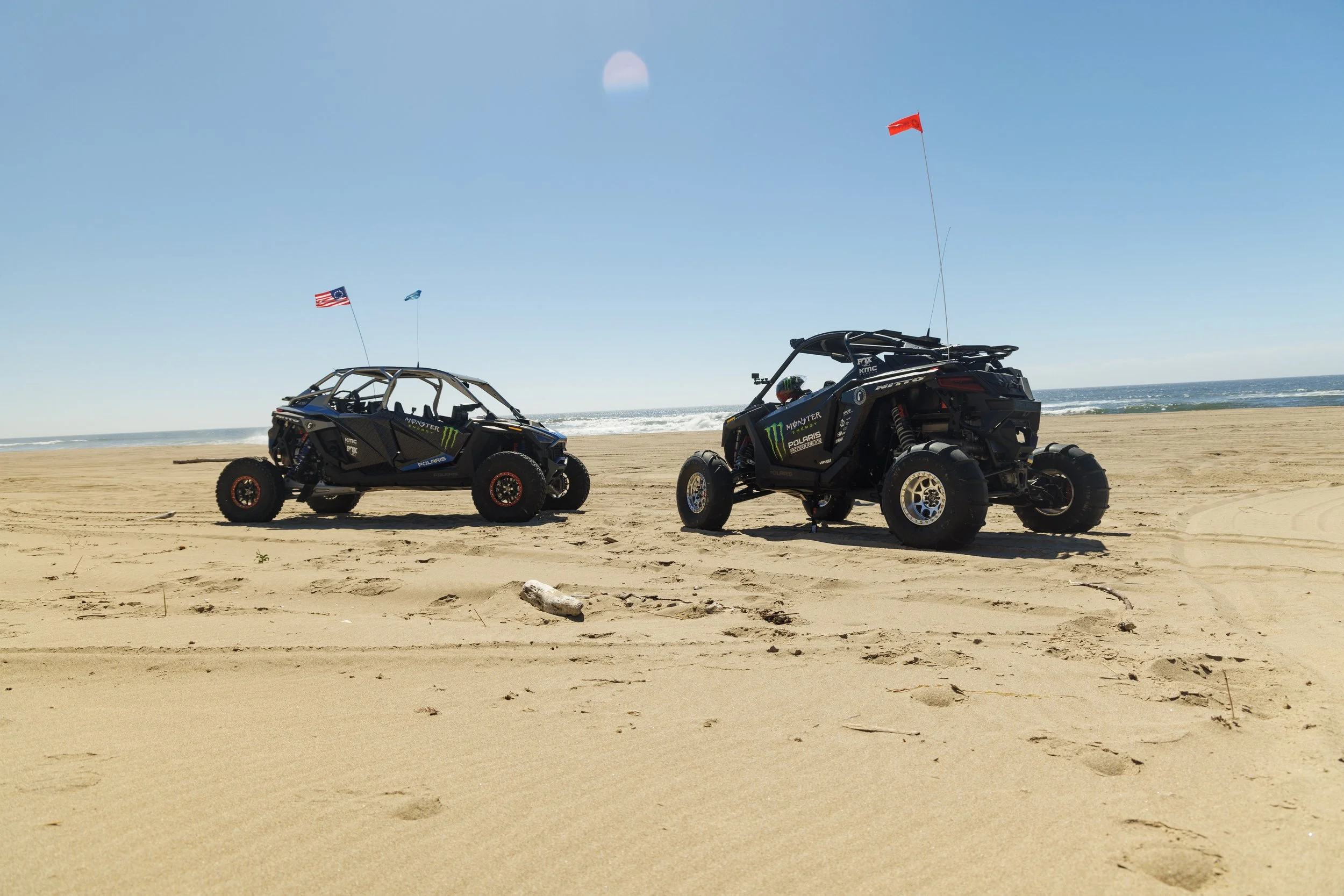 6_26_CaseyCurrie_UTVTakeover_CoosBayOR_PolarisRZRProR_NoCrop_010.jpg