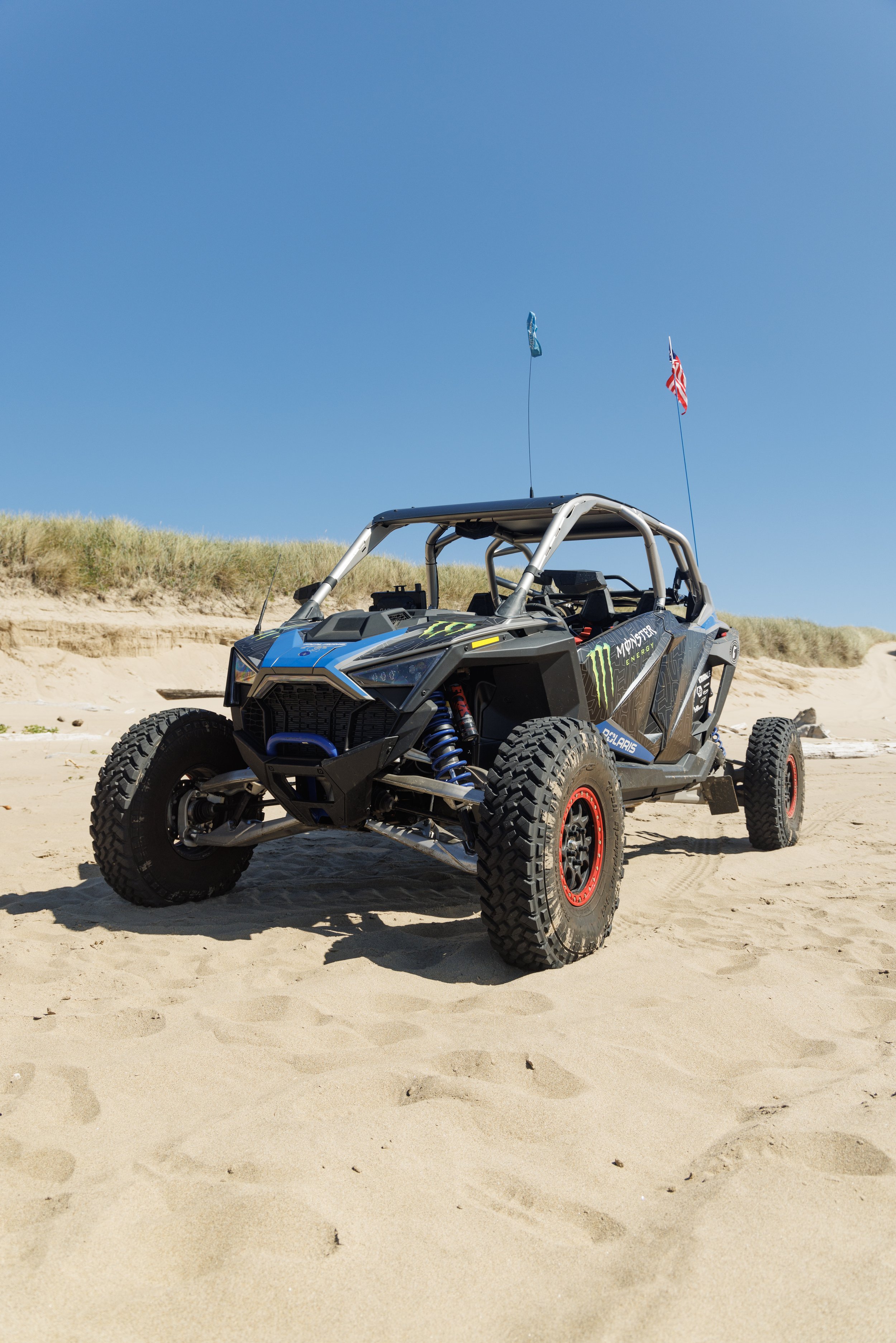 6_26_CaseyCurrie_UTVTakeover_CoosBayOR_PolarisRZRProR_NoCrop_015.jpg