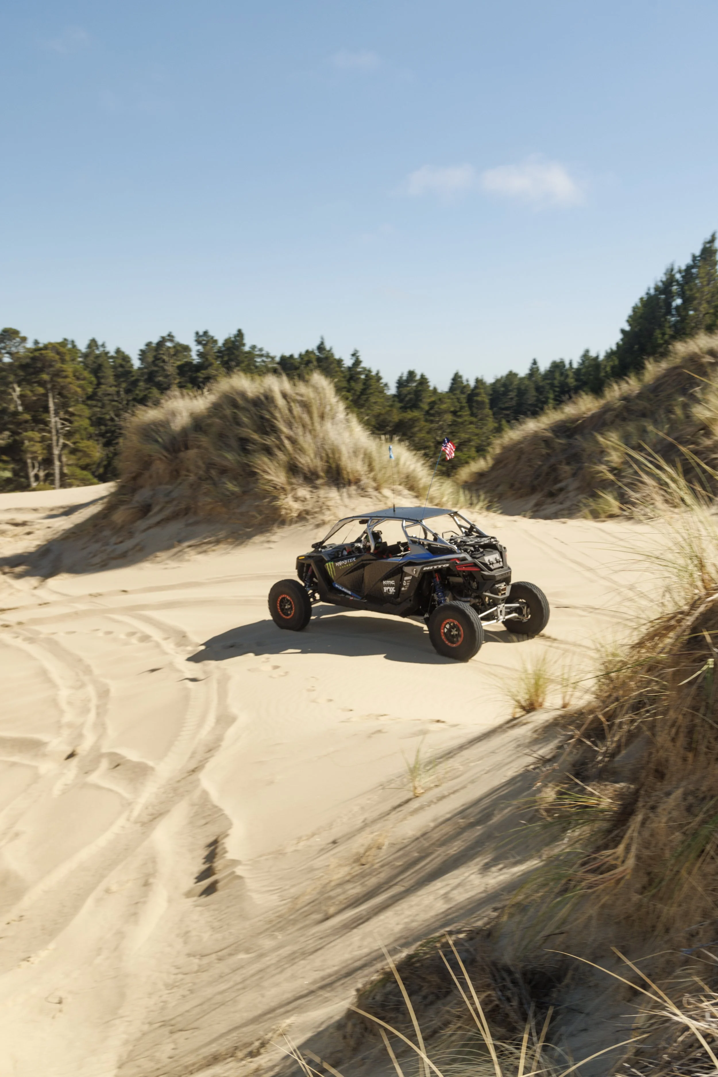 6_26_CaseyCurrie_UTVTakeover_CoosBayOR_PolarisRZRProR_NoCrop_020.jpg