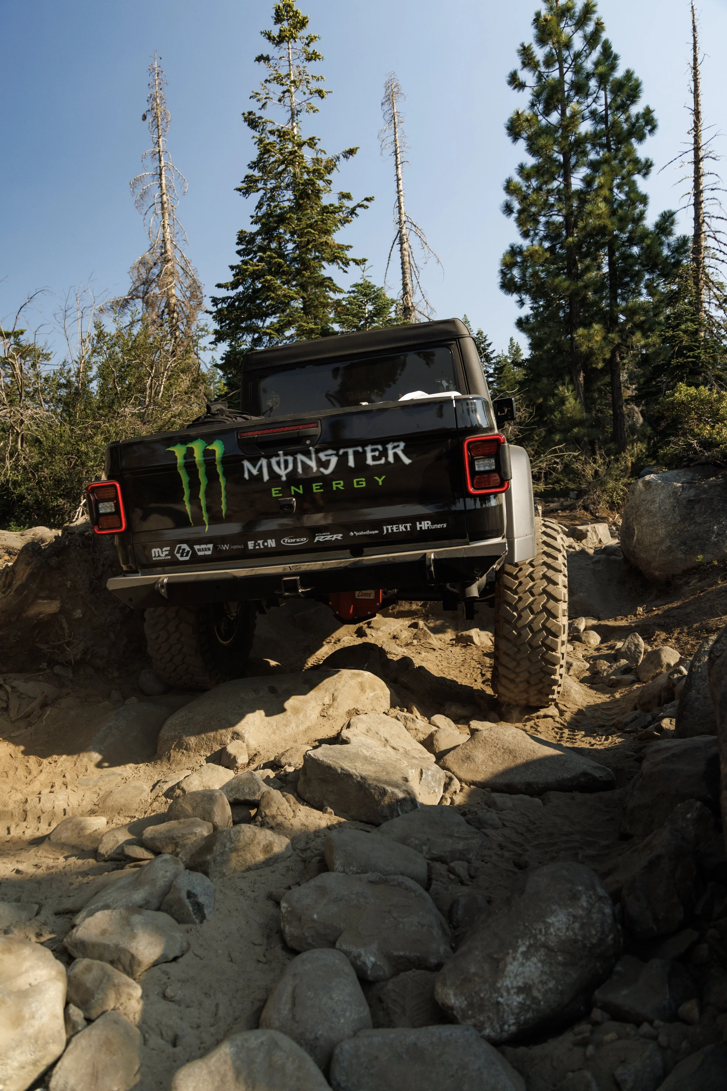 7_14_CaseyCurrie_JeepJamboreeUSA_RubiconTrail_DieselJeepJT_NoCrop_018.jpg