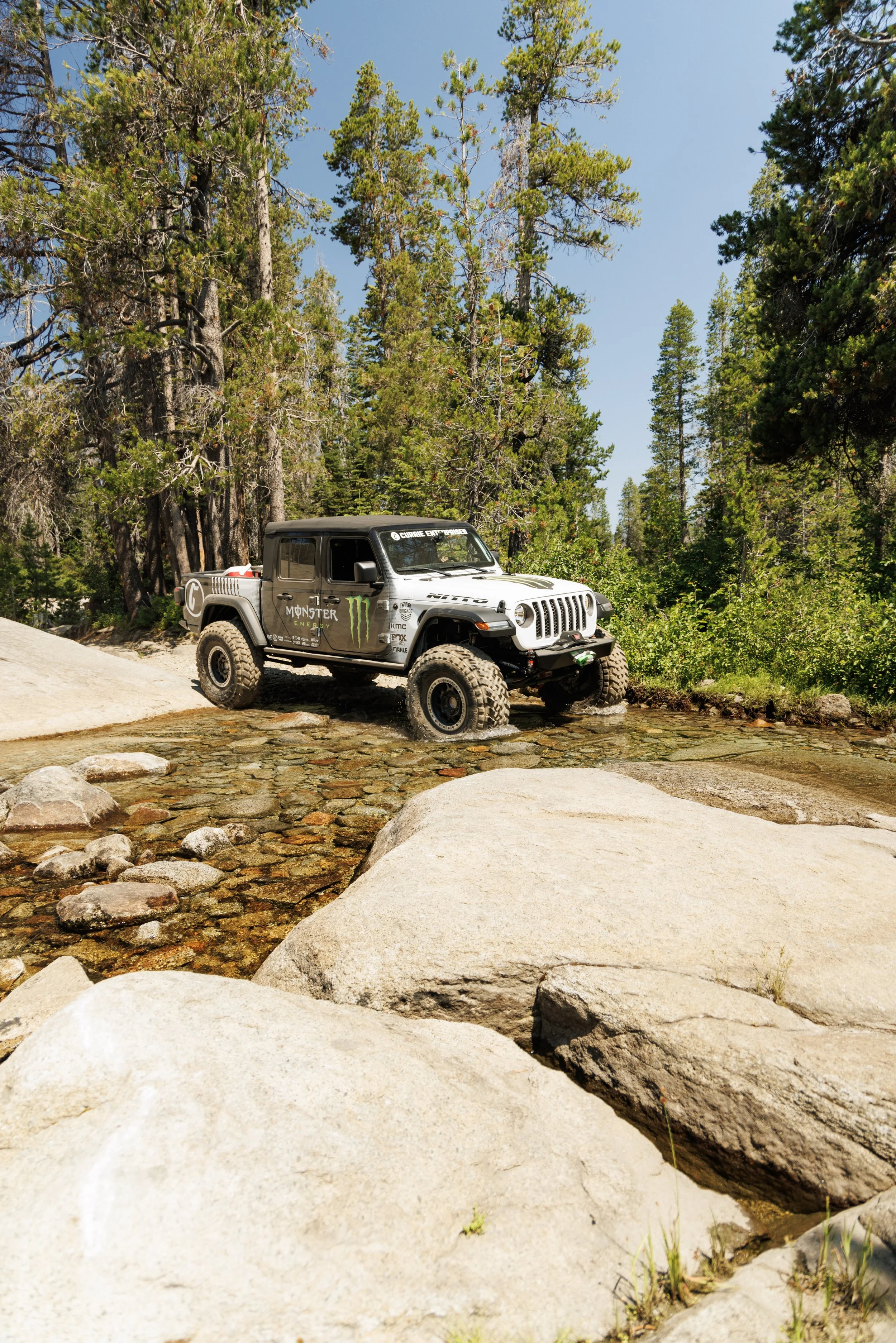 7_14_CaseyCurrie_JeepJamboreeUSA_RubiconTrail_DieselJeepJT_NoCrop_022.jpg