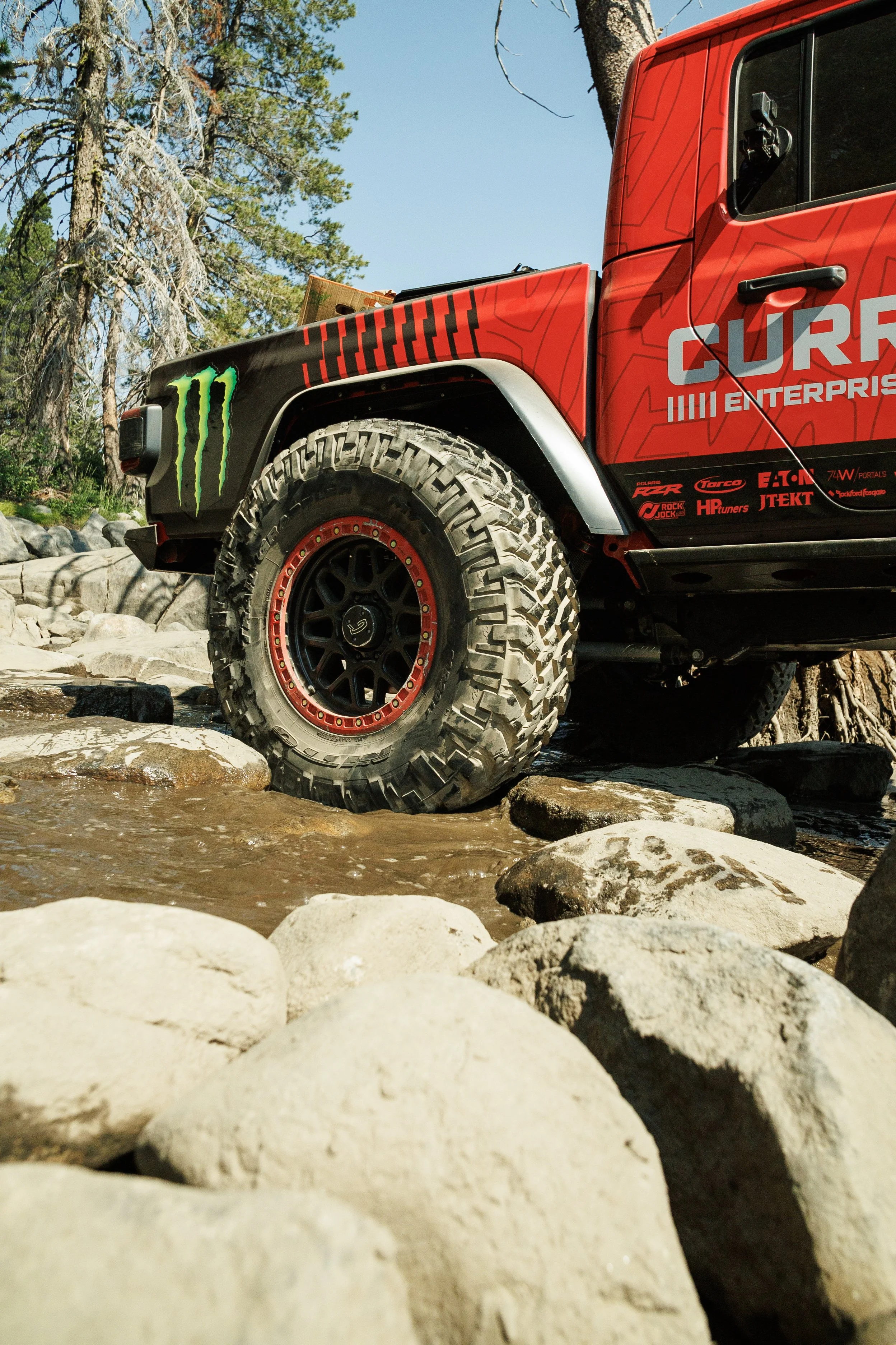 7_14_CaseyCurrie_JeepJamboreeUSA_RubiconTrail_CurrieHemiJeepJT_NoCrop_014.jpg